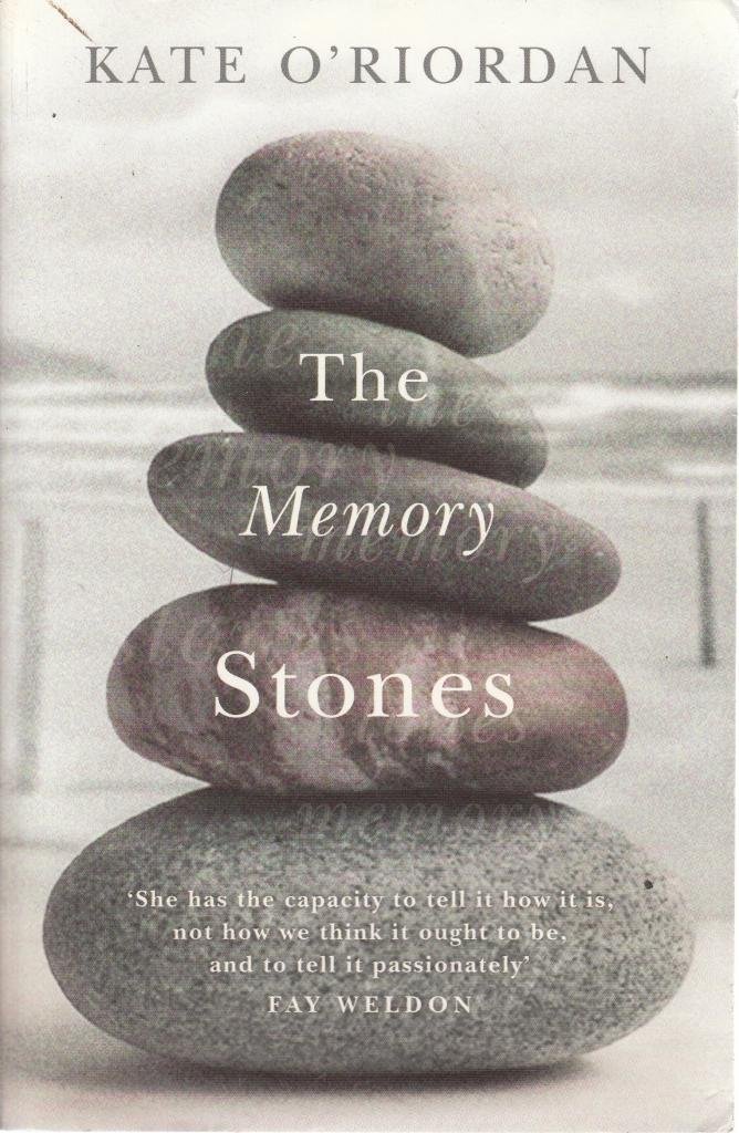 The Memory Stones by Kate O'Riordan - 9780743450171