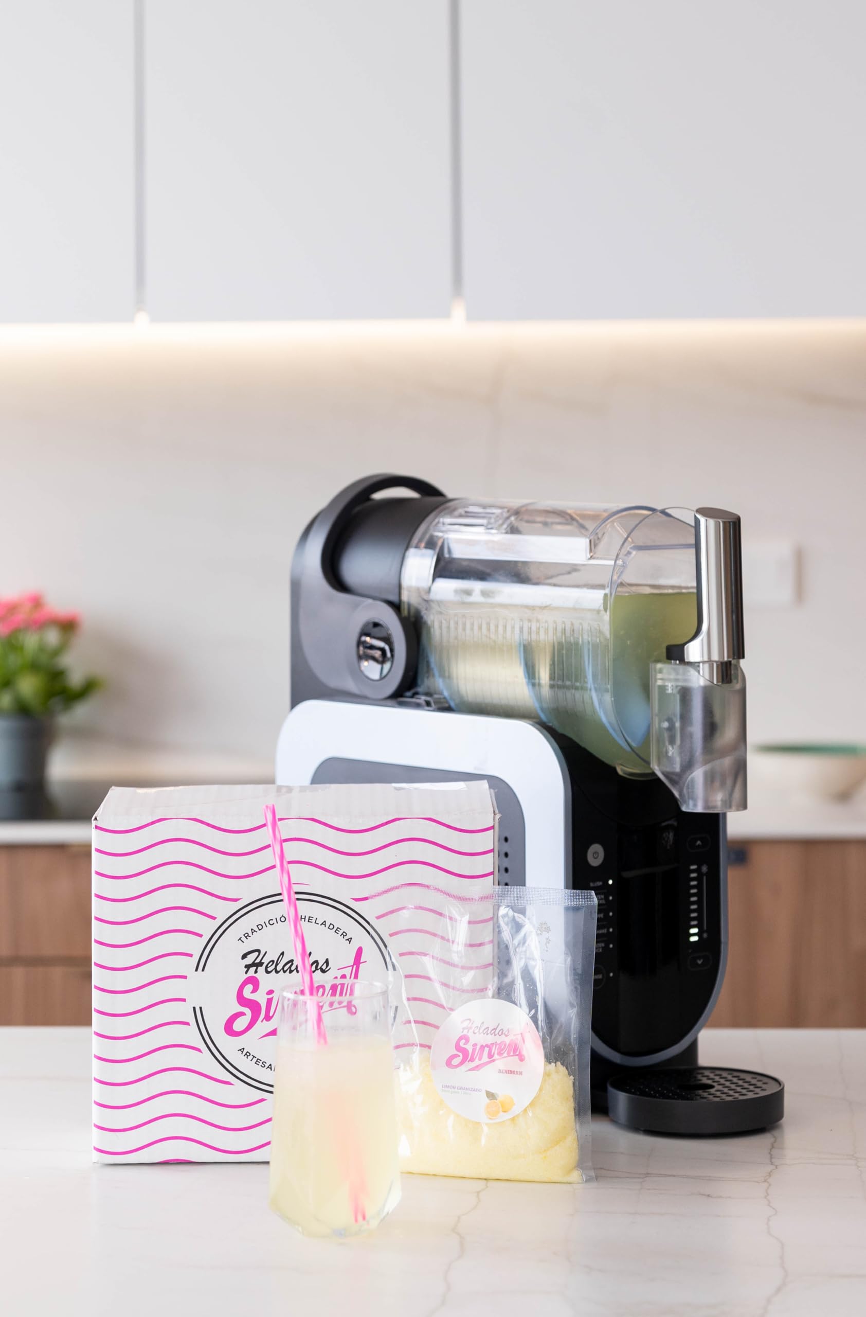 Granizado de Limón Helados Sirvent – Kit 10 Sobres + Vaso Reutilizable | Para Batidora, Thermomix o Granizadora | Sabor de Heladería en Casa | Vegano