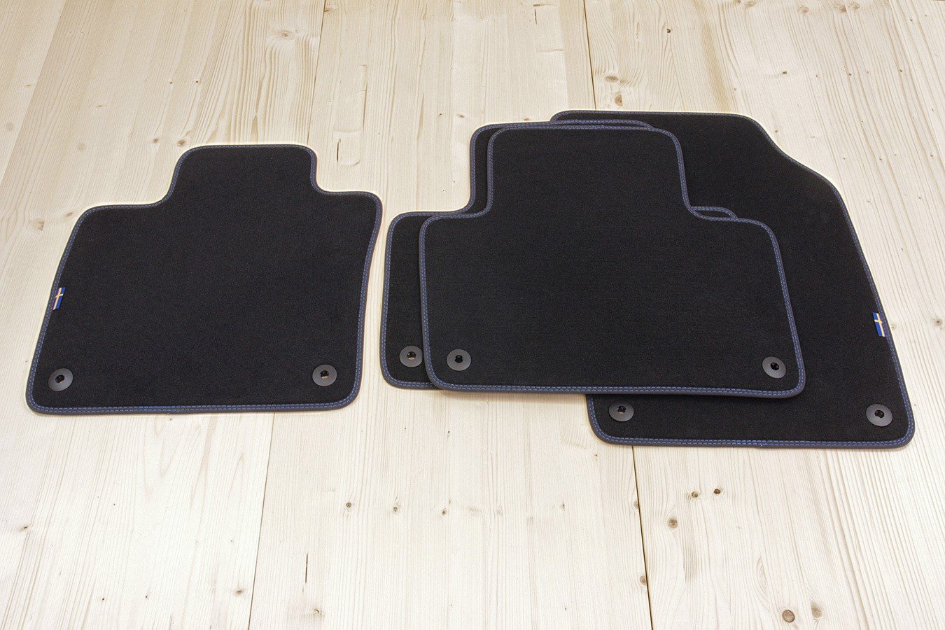 tuning-art D105 Suecia Design Alfombrillas para Volvo XC90 2. Generación 2015-