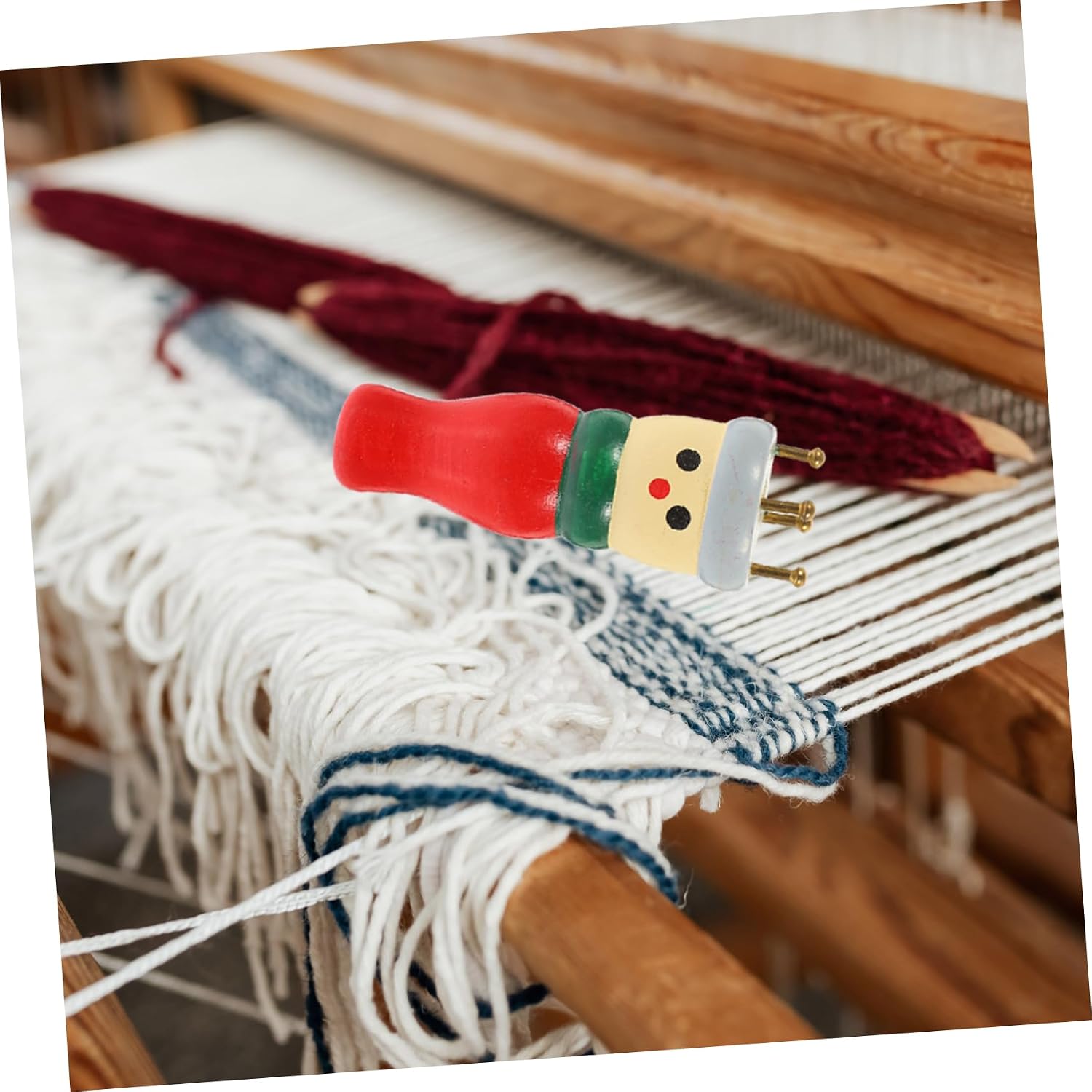 ETHZZLE Wooden Knitting Kit Lightweight DIY Spool Knitter Tool for Beginners Compact Cord Knitting Machine with Doll Shape for Wool Yarn Crafts and Bracelet Making
