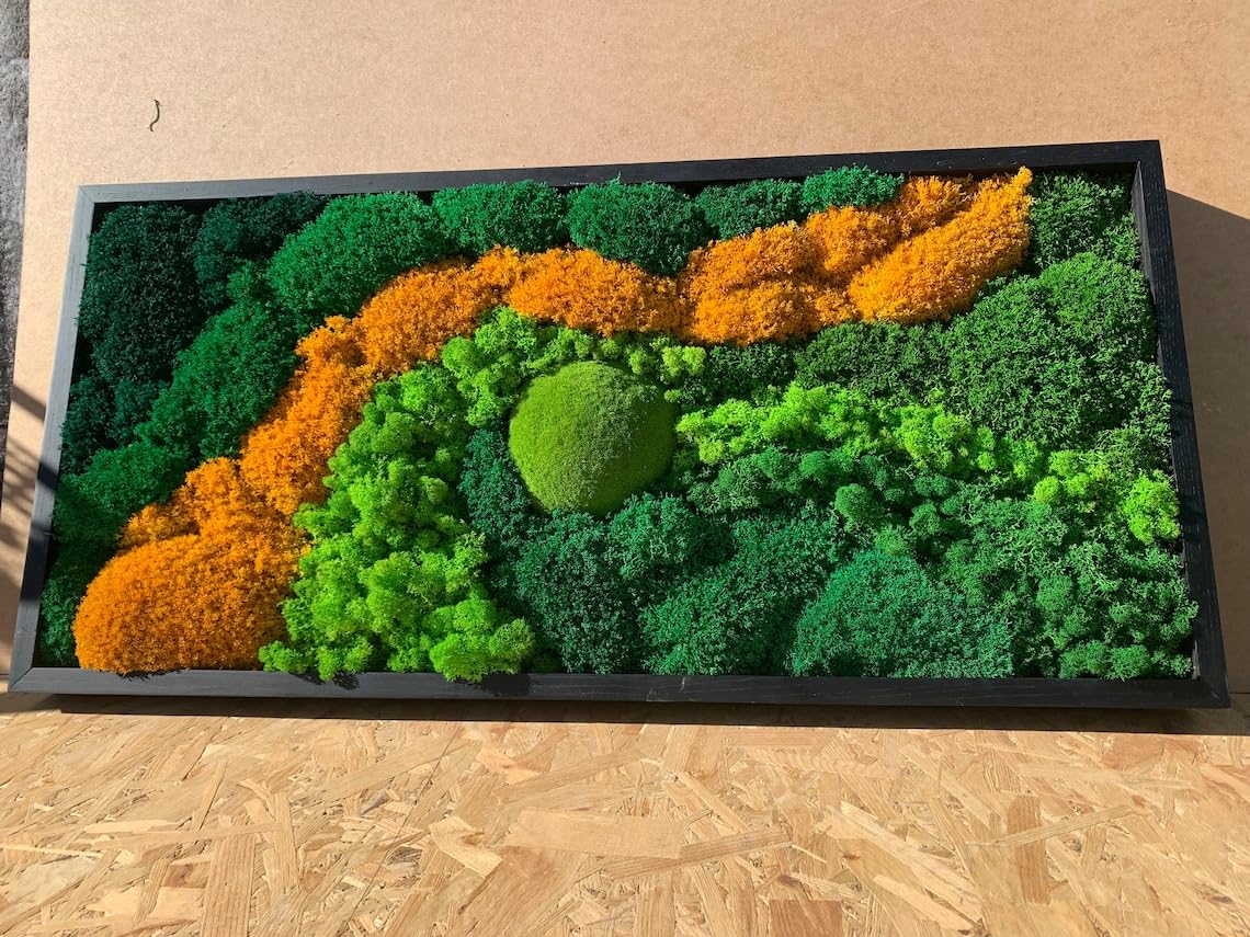 Large Moss Art