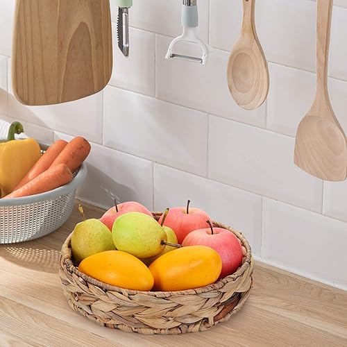 Miniatura 4 de Cedilis Juego de 3 bandejas redondas de frutas de hierba, bandeja de mesa auxiliar tejida a mano, bandeja de almacenamiento decorativa para