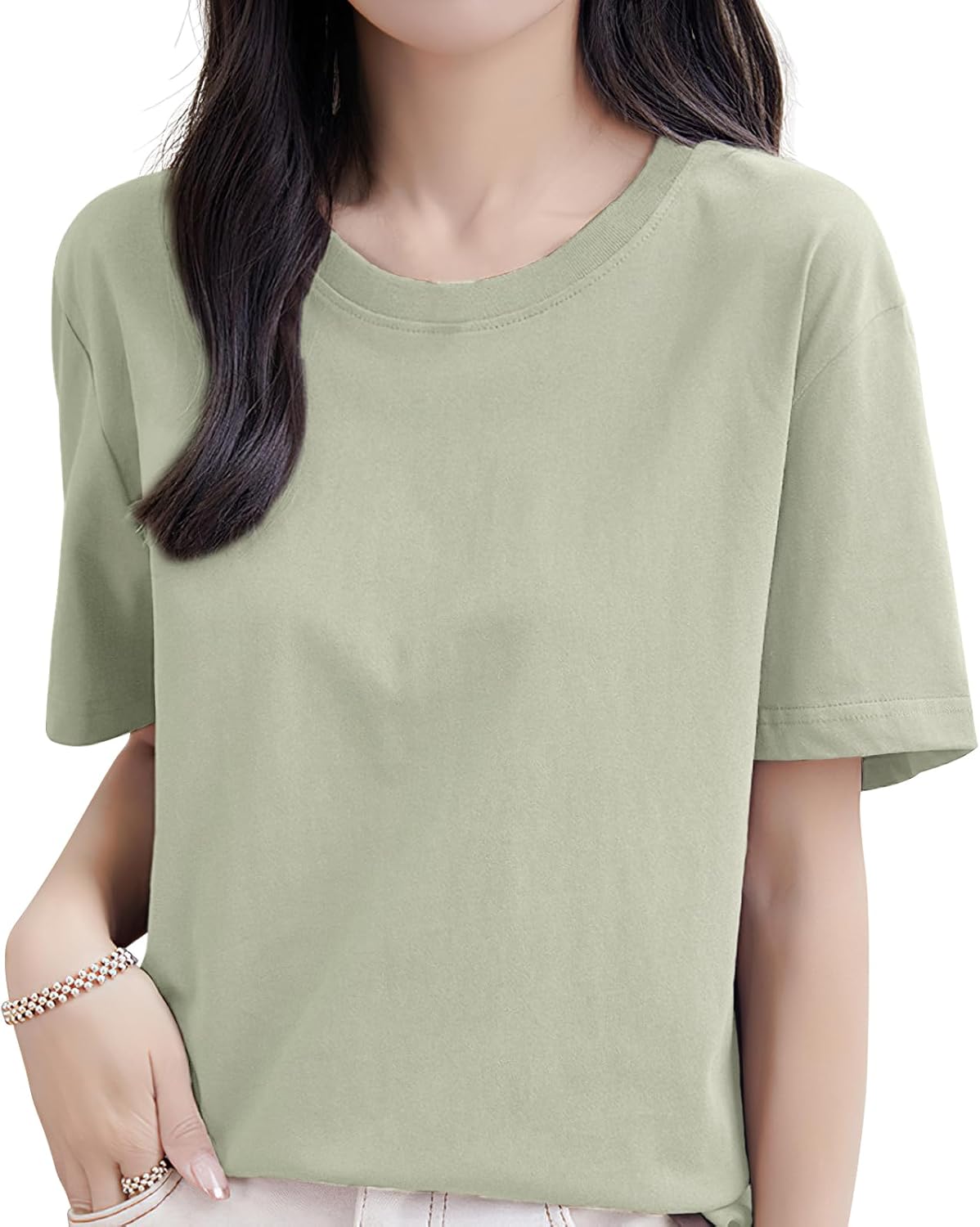 夏の快適さを追求した、着心地抜群のコットン100%Tシャツ