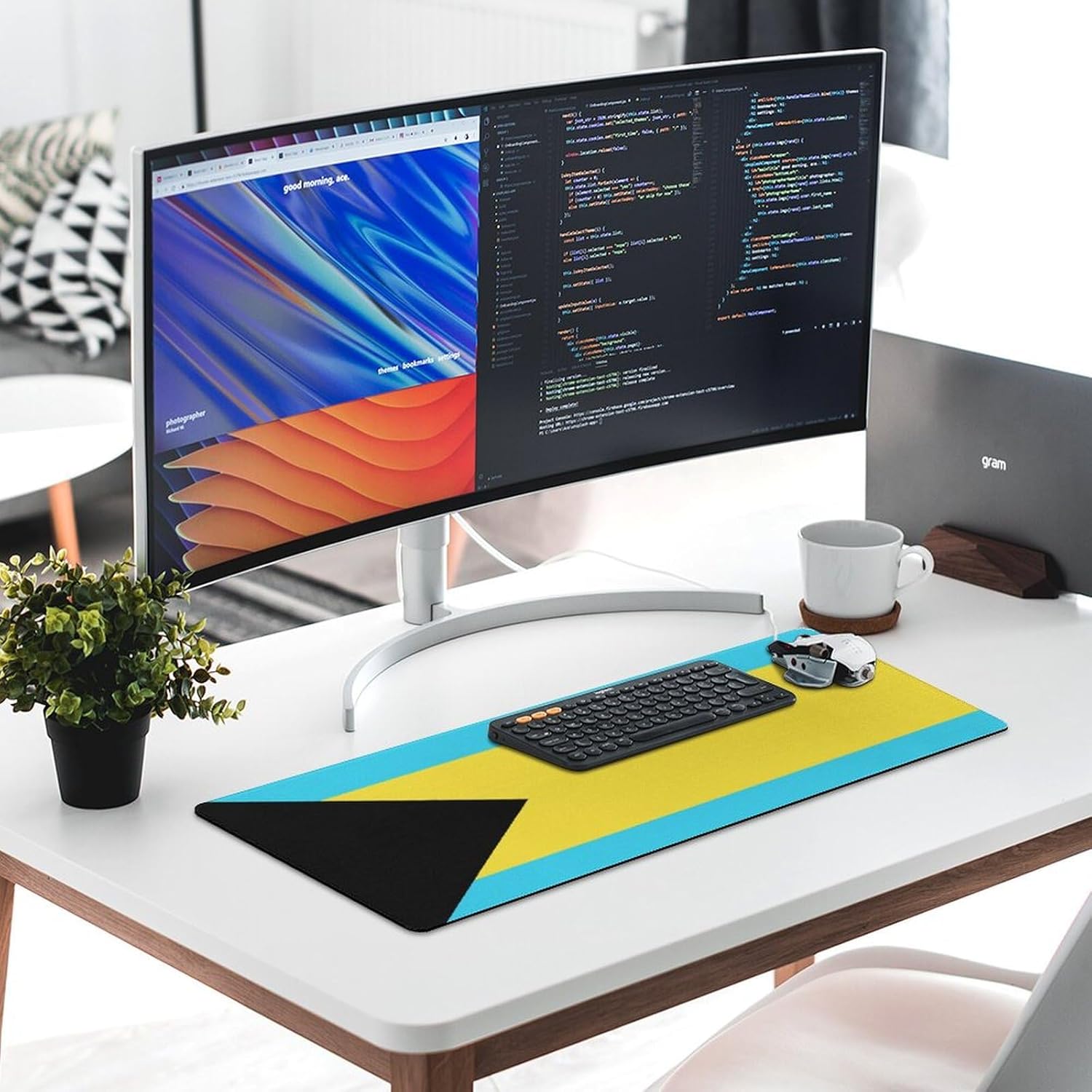 Bahamas Flag Sea Blue Fashionable Anti Slip Table Mat, Waterproof Mouse Protection Pad 30x80cm