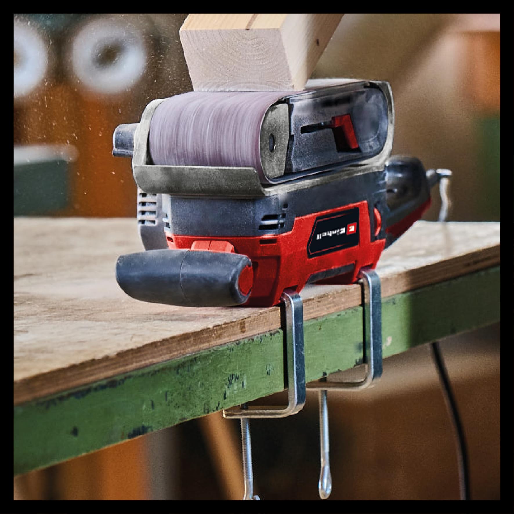 Einhell Lijadora de banda TE-BS 850 E (850 W, velocidad de la cinta abrasiva de 400 m/min, ajuste fino de la marcha de la banda, aspiración de polvo, también para uso estacionario, incl. accesorios)