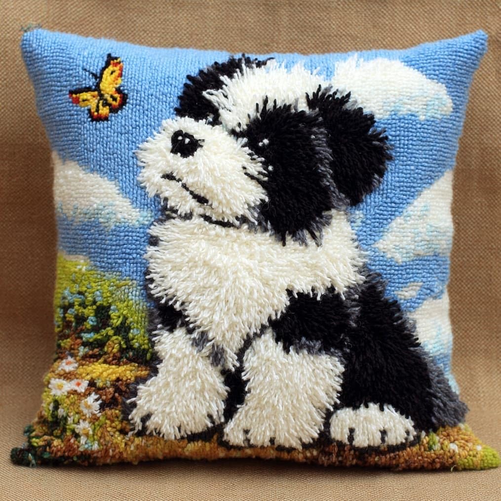 AxiangziK Latch Hook Pillow Kit 43x43cm,Sheepdog and Butterfly