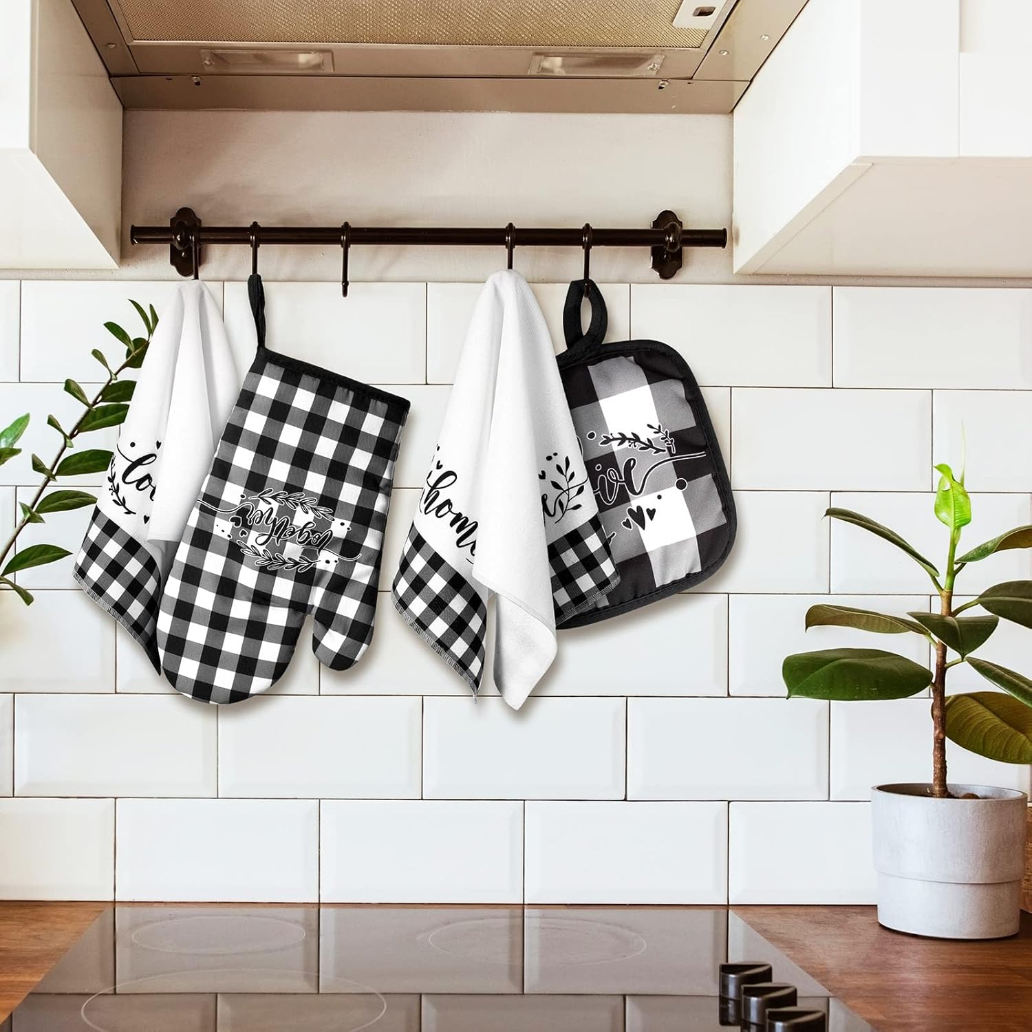 7 Pcs Christmas Black White Buffalo Plaid Kitchen Towels Checkered Kitchen Oven Mitts and Pot Holders Checkered Potholders Set Dish Towel Non Slip Farmhouse Decoration for Cooking Baking BBQ(Vintage) - Image 5