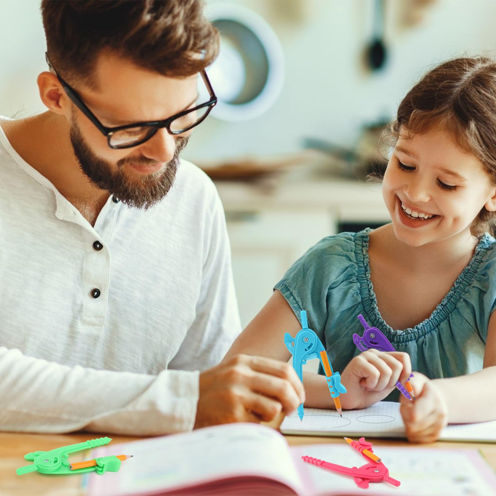 20 brújulas, herramienta geométrica, multicolor, brújula de dibujo para geometría, brújula de geometría de plástico con lápiz para estudiantes, aula, escuela, oficina, dibujo artístico (4 colores, 20