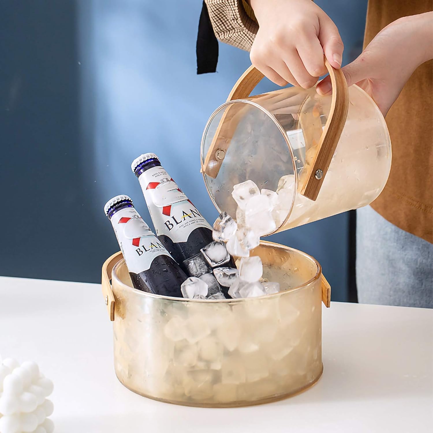 Ice Bucket, Wine Chiller Bucket Bar Ice Bucket Thick Material High Temperature Resistance Low Temperature Resistance Handle Design Suitable for KTV BarsIce Bucket Kits,Ice Bucket Kits,