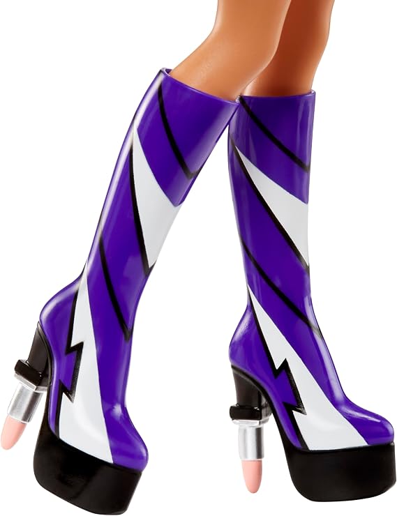 Bratz Scorchin' Yasmin Fashion Doll with Accessories
