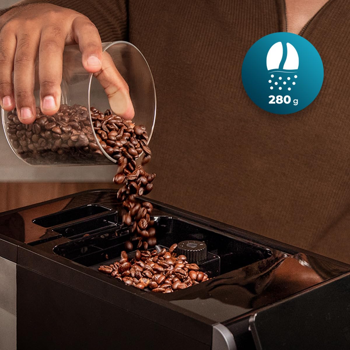 Cecotec Superautomatyczny ekspres do kawy Cremmaet Long Milk. 19 Bar, Thermoblock, 7 napojów, parownik, 5 poziomów mielenia, zbiornik na wodę 2 l, 240 ml mleko i 280 g kawa, odkamienianie