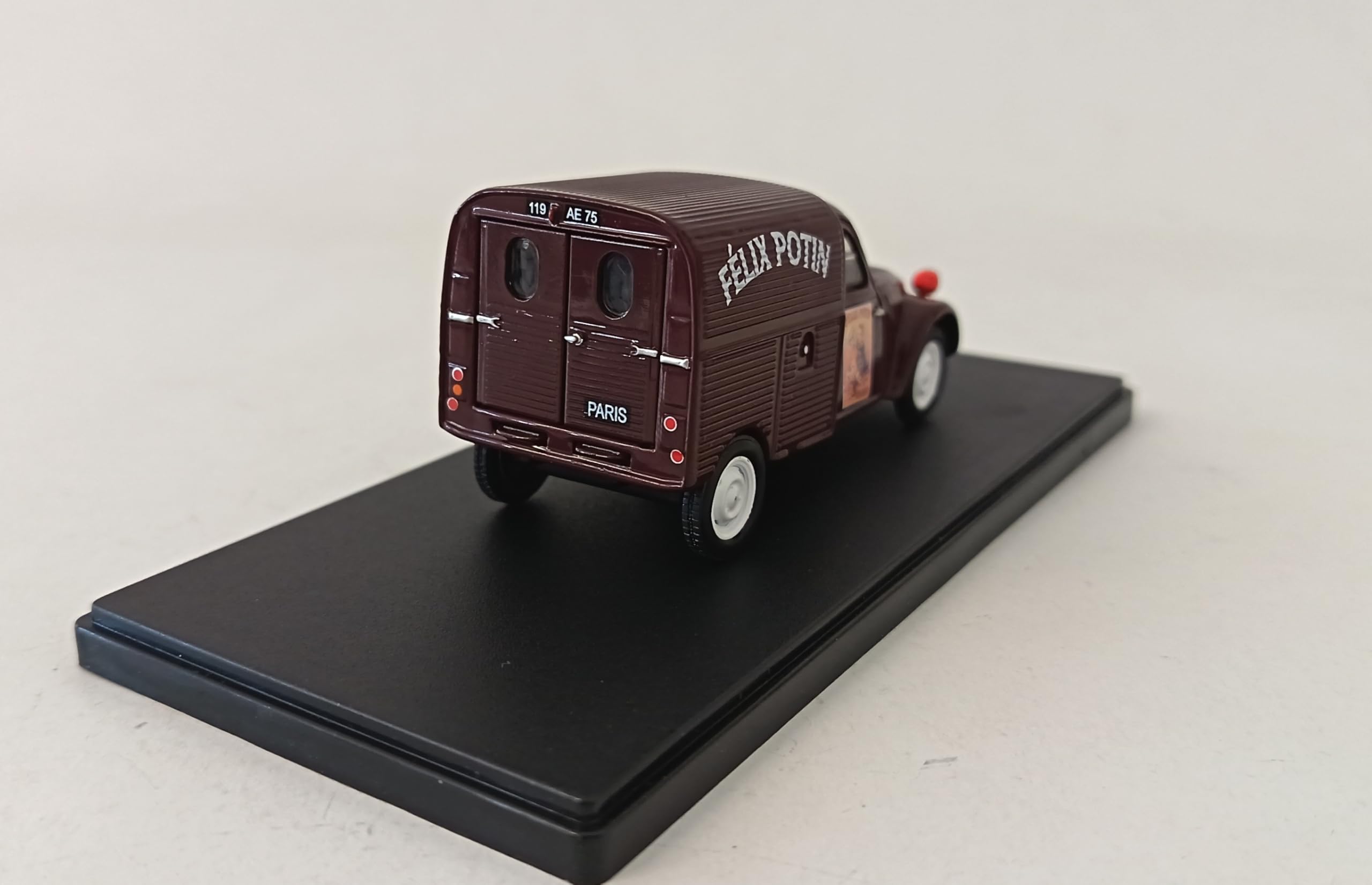 OPO 10 - Voiture Miniature 1/43 Compatible avec Citroën Fourgonnette 2CV Félix Potin - FP402 - 2