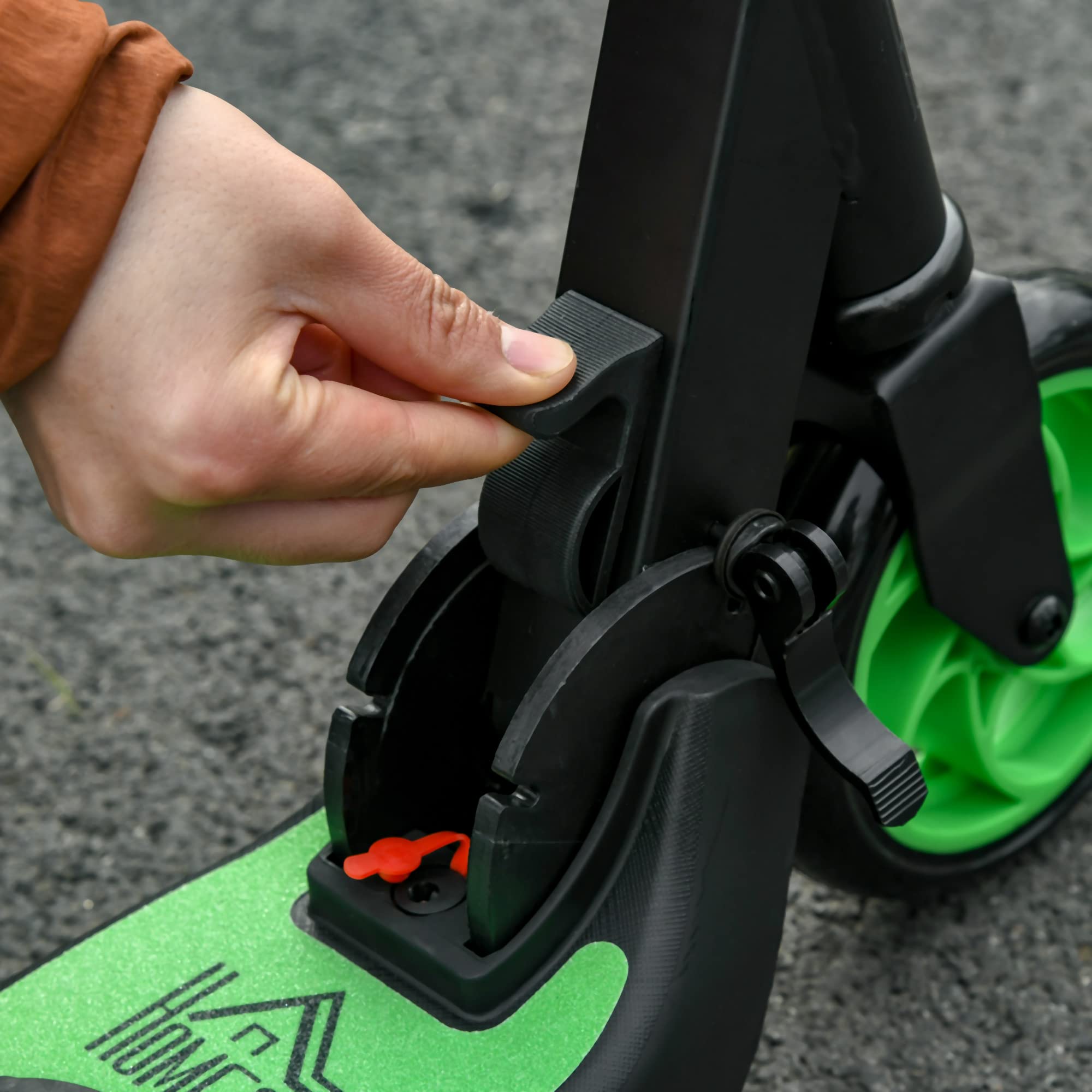 HOMCOM E-skuter elektryczny 120 W silnik 6 km maks. zasięg 8 km/h elektryczny Obciążenie do 50 kg, e- dla osób w wieku 6+ zielony+biały