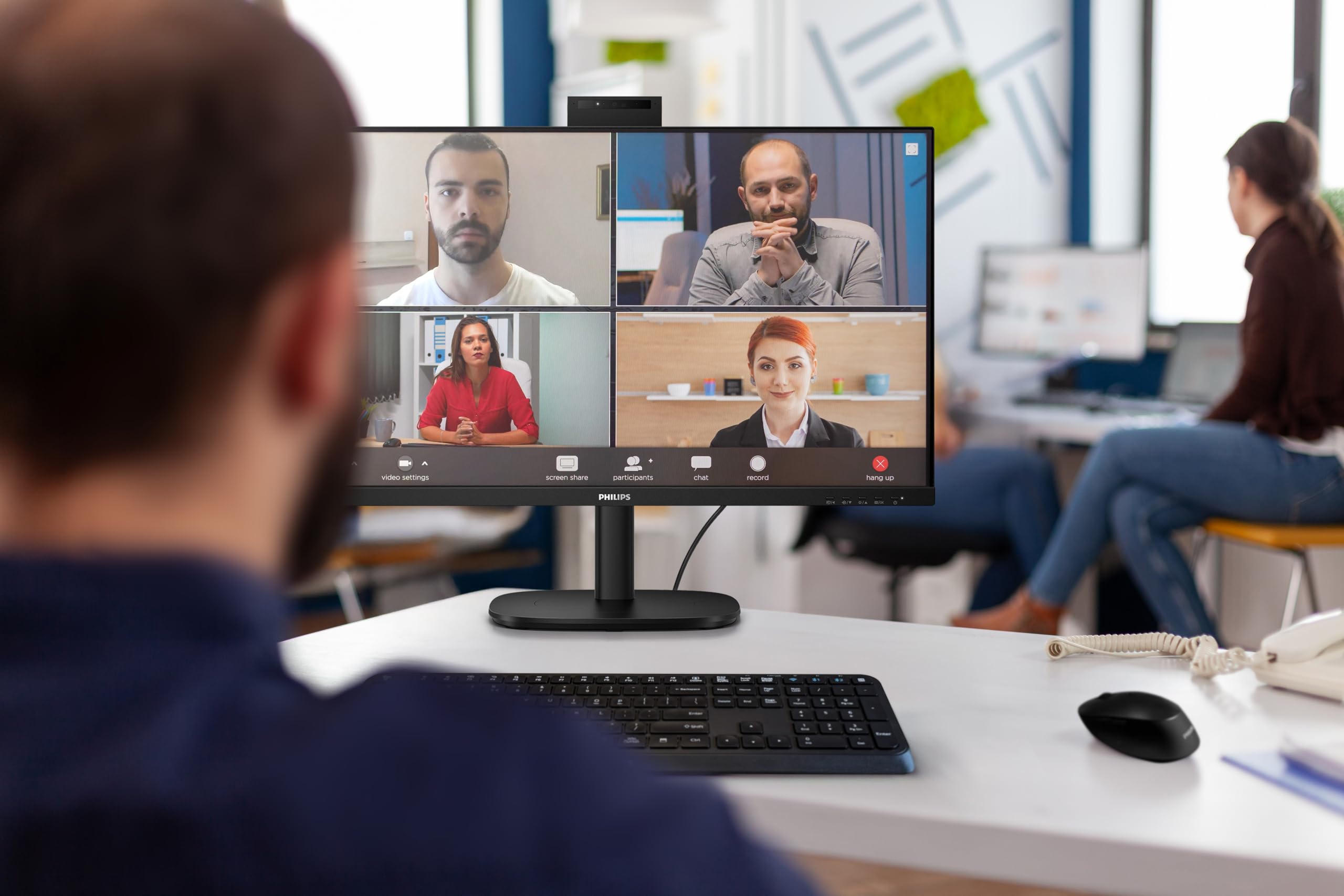 PHILIPS Monitor 32B2U3601H 32 pollici 2560x1440, WQHD, 100Hz, IPS Panel, 4ms GtG, USB HubWebcam, Speakers, Height Adjustment, (HDMI1x 2.0 DP 1x 1.4) Nero