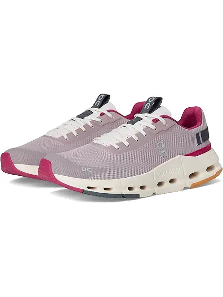 Женские кроссовки On Cloudnova Form 2 на каждый день