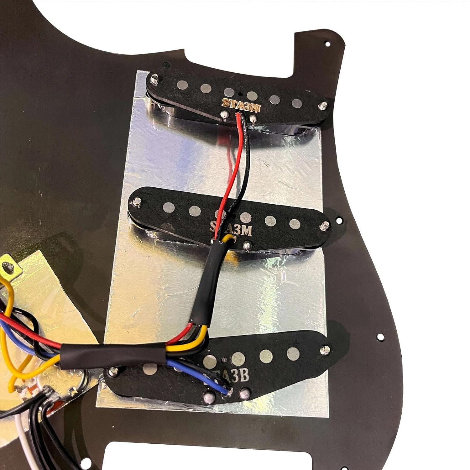 Loaded Prewired SSS Pickguard 3 Single Coils Alnico 5 Pickup Metal Plate for Fender Strat Electric Guitar