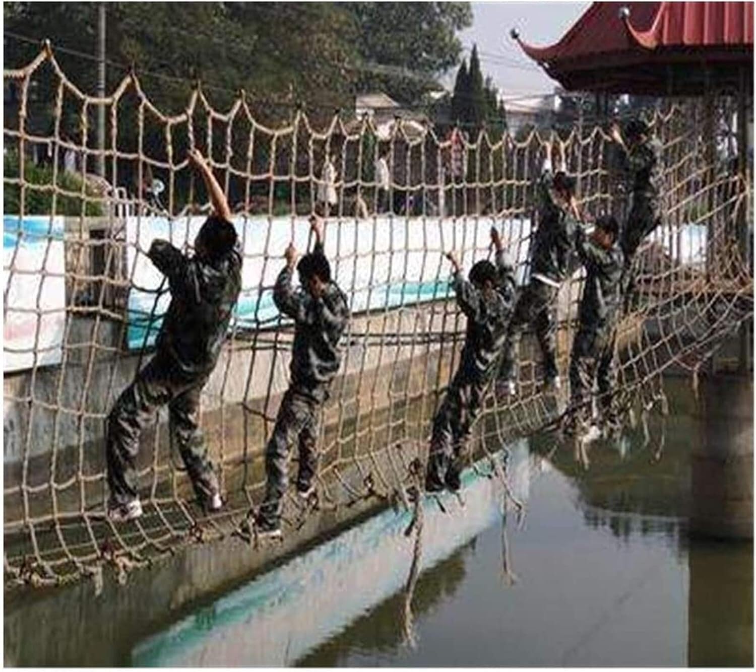 屋外ツリーハウス Ni 遊び場スイングネット、数個の注文に何メートルかかりますか(14mmX10cm)