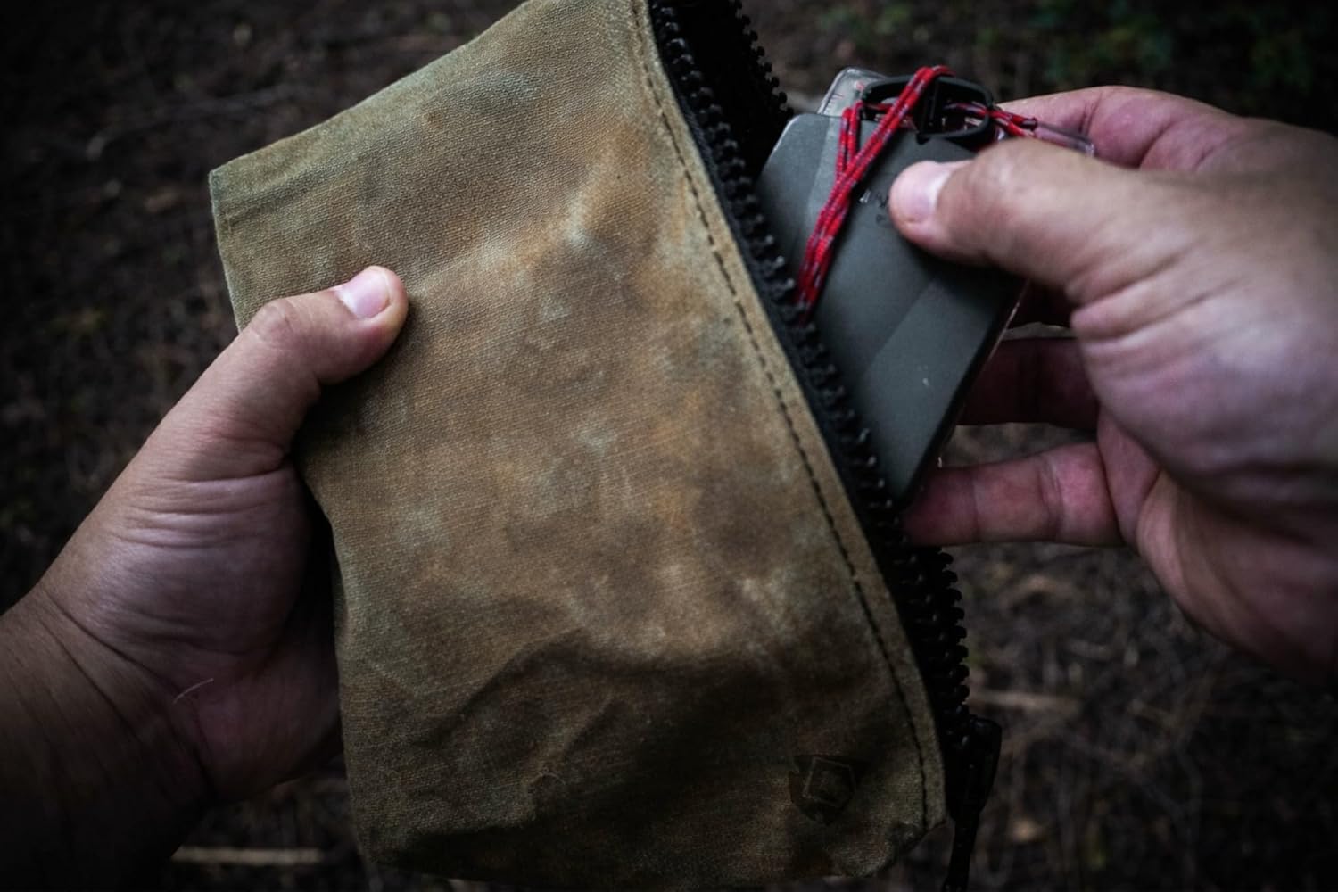 Campcraft Outdoors Bushcraft Accessory Tote, Fire Kit, Waxed Canvas Toiletry Bag, Canvas Tool Pouch, Camping Tote Bag - Image 6