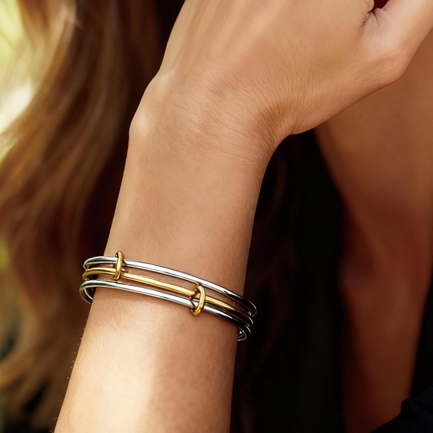 HANRESHE Mixed Metal Bracelet for Women Stack Two Tone Bracelets Trendy Gold And Silver Bracelet Jewelry Gift