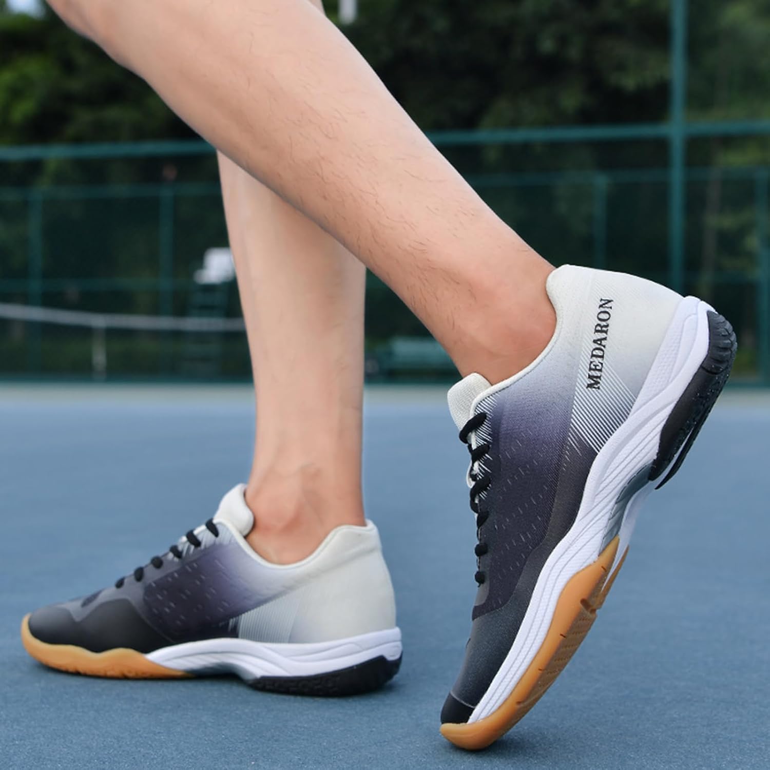 Voguerra] グラフィティスタイルの通気性メッシュとクッション性のある