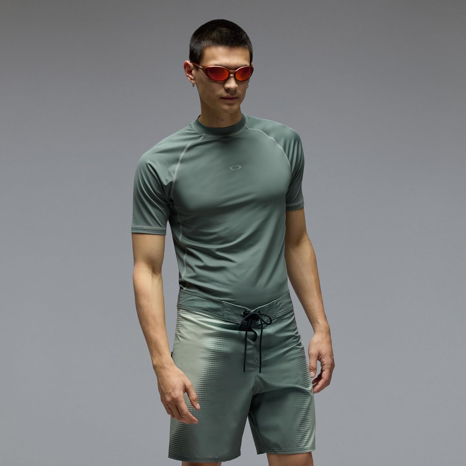 Oakley Men's Ventura Short Sleeve Rashguard