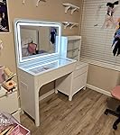 Review Image by Rachel Rachel