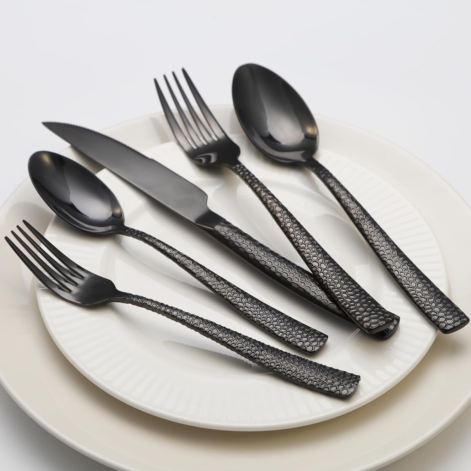 Black Hammered Silverware Set, 40 Piece Stainless Steel Flatware Set for 8, Food-Grade Tableware Cutlery Set for Home Restaurant, Mirror Polished, Dishwasher Safe