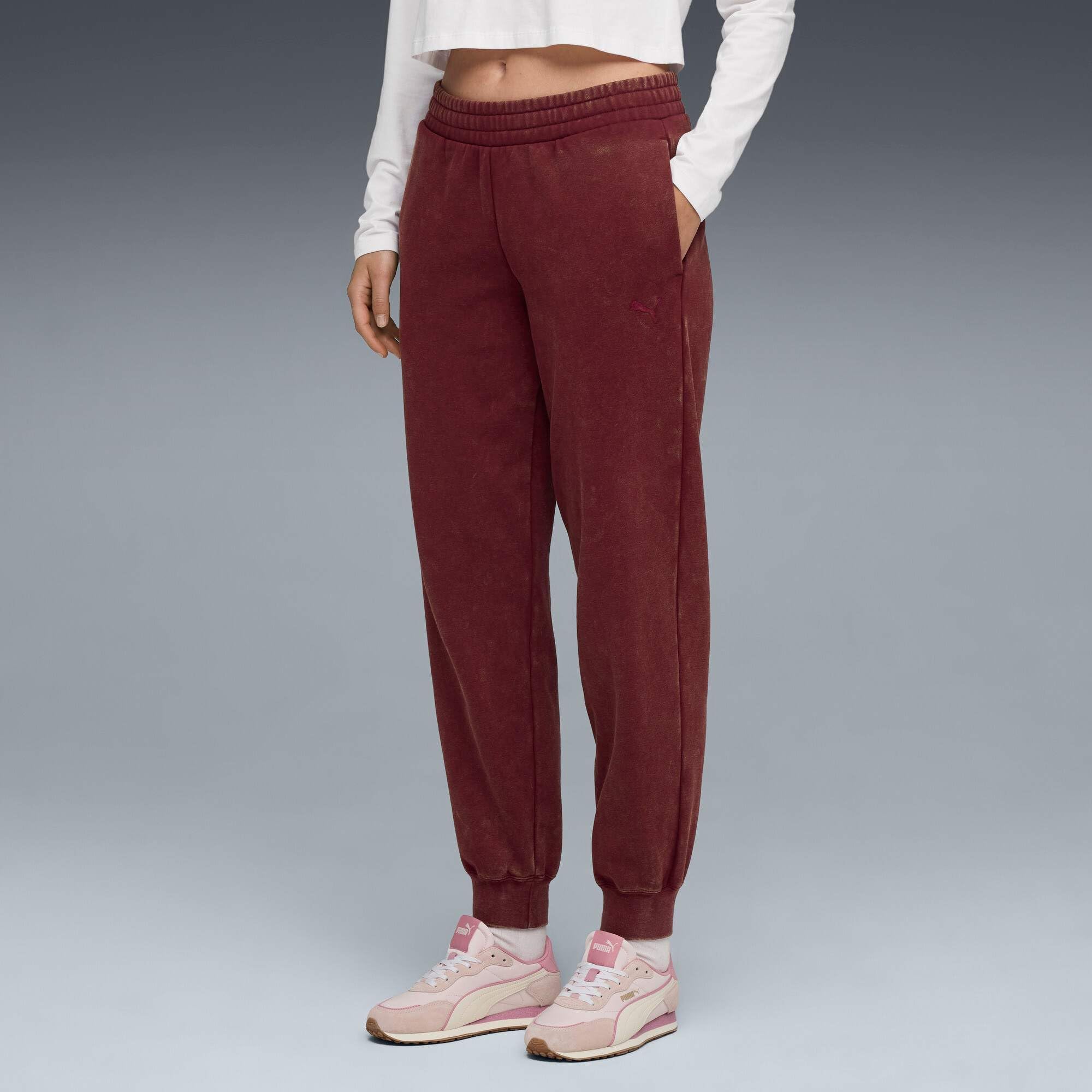 PUMA Ess Elevated Comfort Wash Sweatpants Fl Cl - Spodnie z dzianiny Kobiety