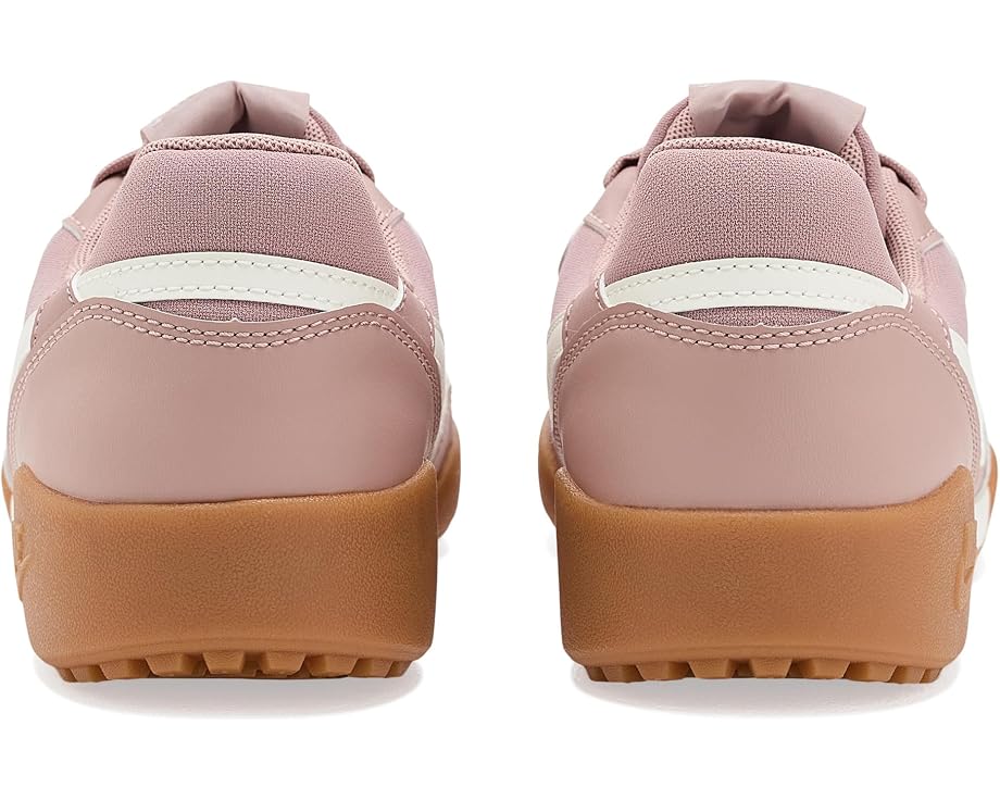 Nike Terra Manta - Front View