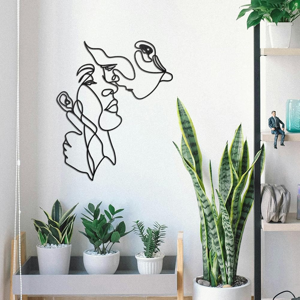 WADORN Metal Couple Facial Line Wall Art, Black Metal Line Modern Abstract Wall Decor Unramed Lovers Kissing Line Home Decor Wall Sculptures for Living Room Garden Bedroom Office Bathroom
