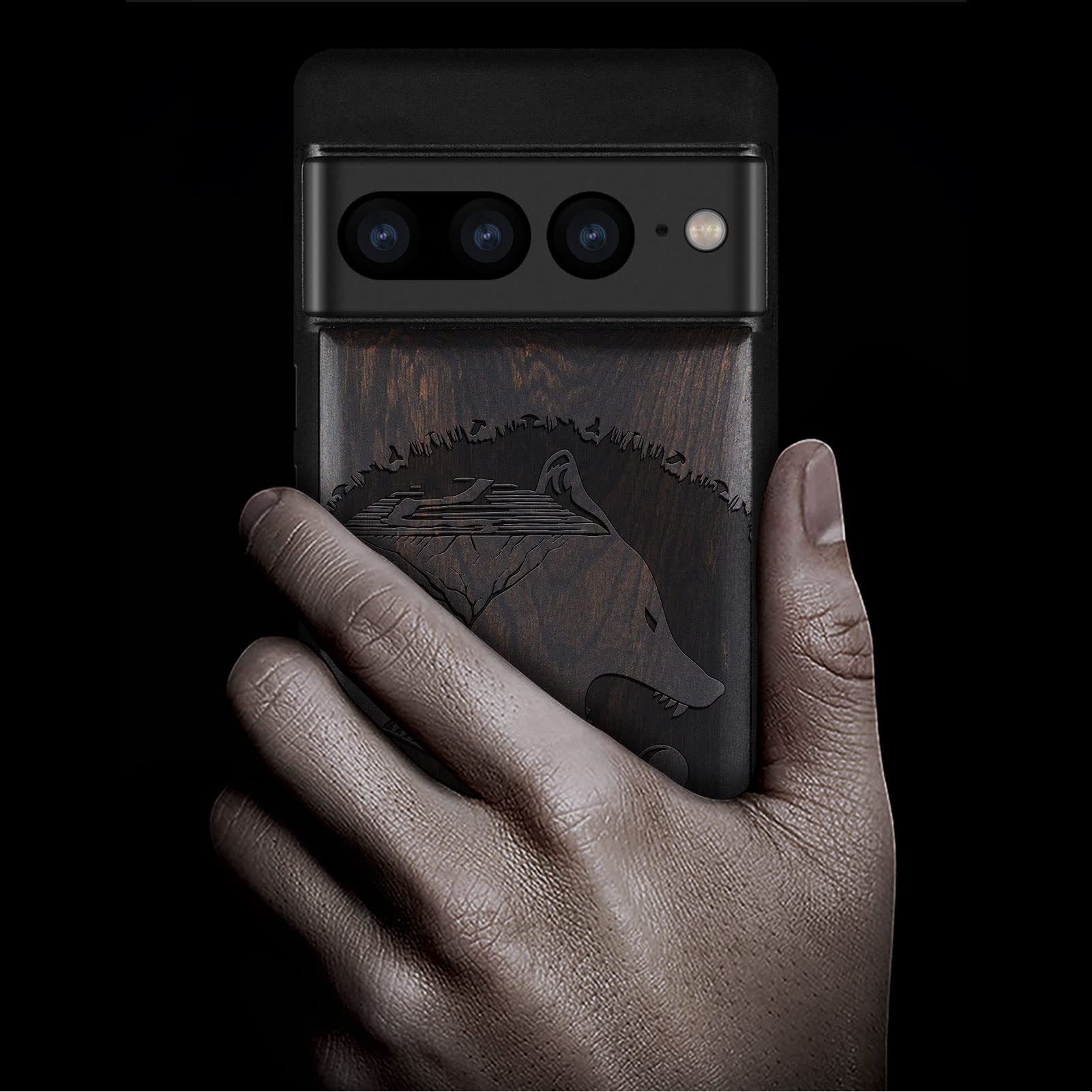 Google Pixel 7Pro 天然木　ウッドカバー　彫刻 オオカミ Google Pixel 7Pro 天然木ウッドカバー彫刻 オオカミ