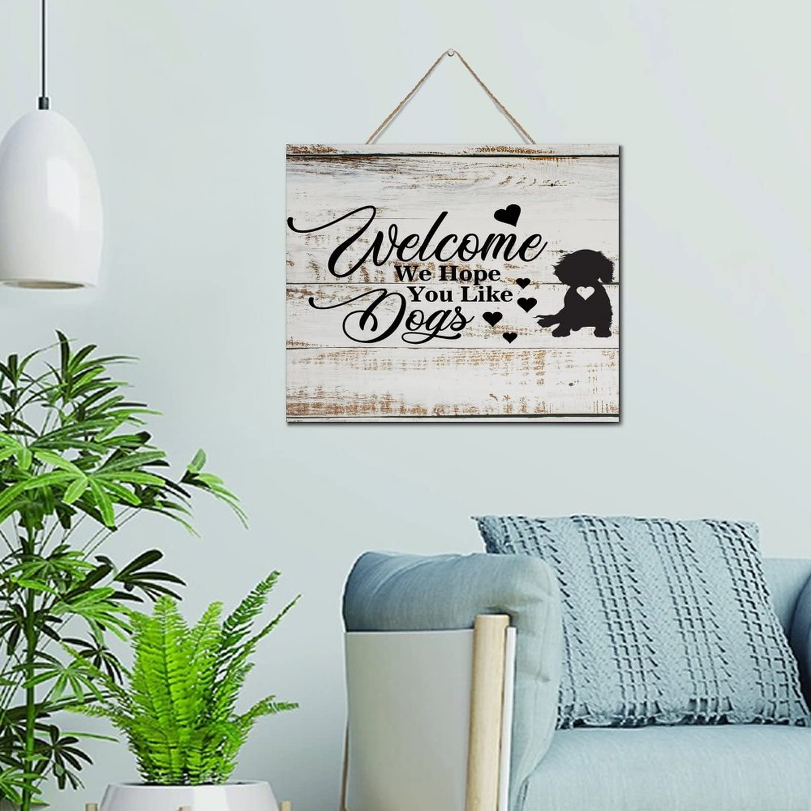 Plaque en bois Welcome pour décorer un mur vide avec originalité dans la salle à manger