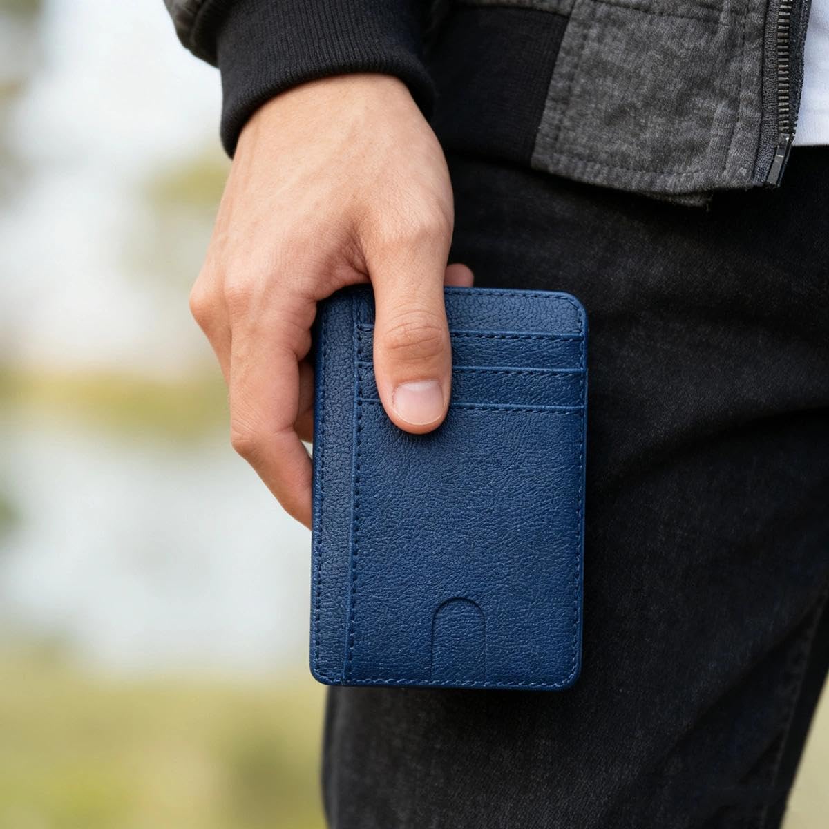 1pc Unisex Portable RFID Anti-Demagnetizing Card Holder Protective Case with Multi-Card Slots and PU Card Wallet blue