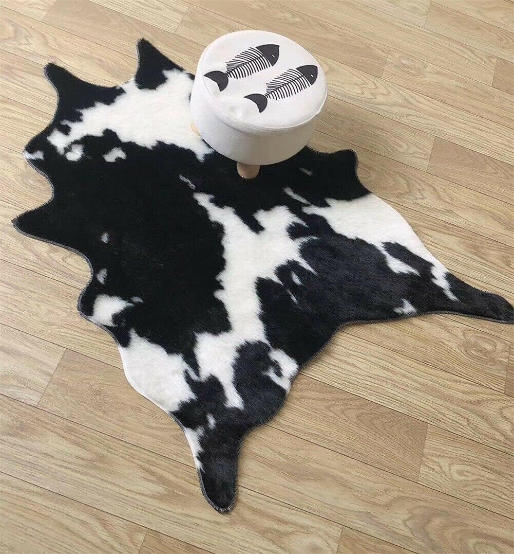 Cow Print Rug Faux Cowhide Area Carpet Animal Print Mat Cow Skin Area Rug for Living Room Bedroom Non-Slip 2.5ft x 3.4ft / 30.7in x 41.3in