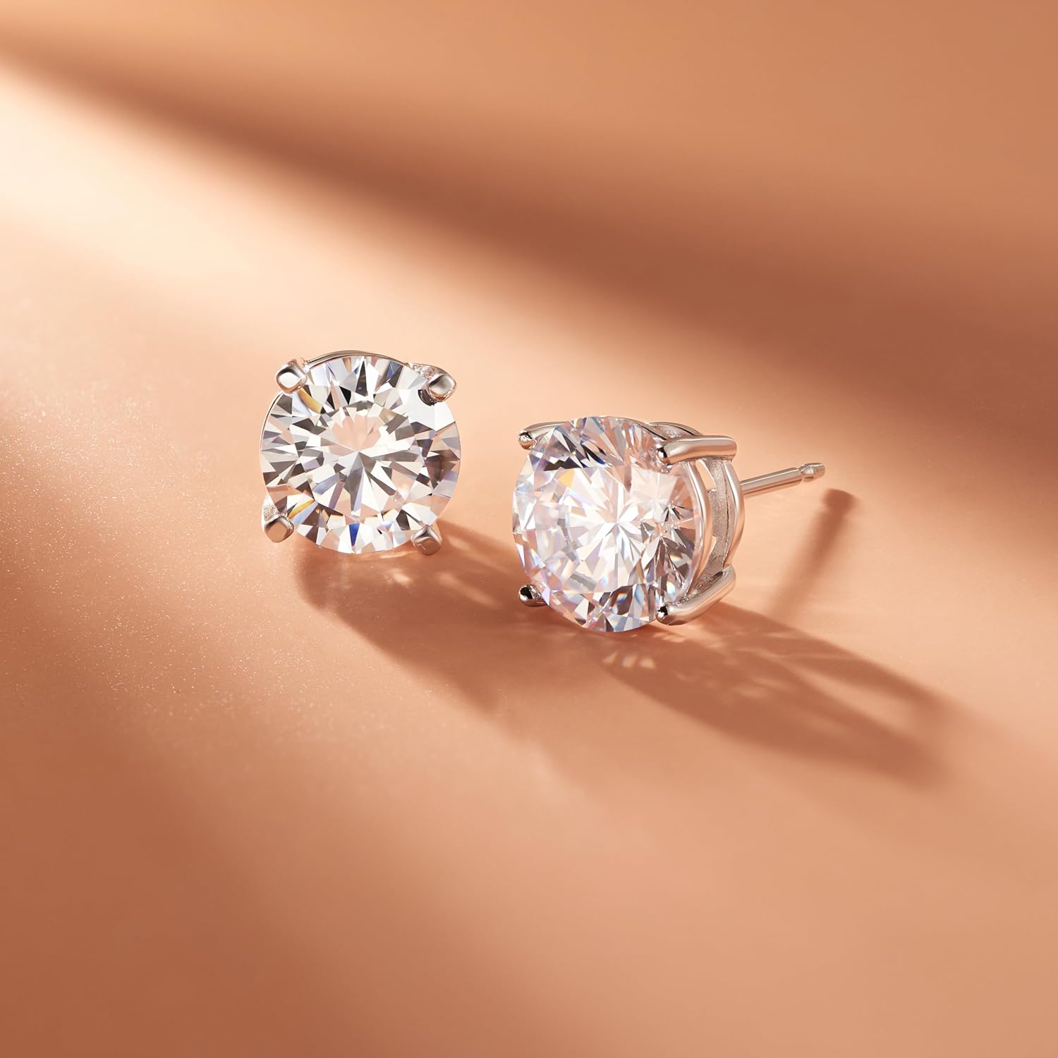 Amazon Essentials Plated Sterling Silver Cubic Zirconia Stud Earrings (Round & Princess) - Image 5