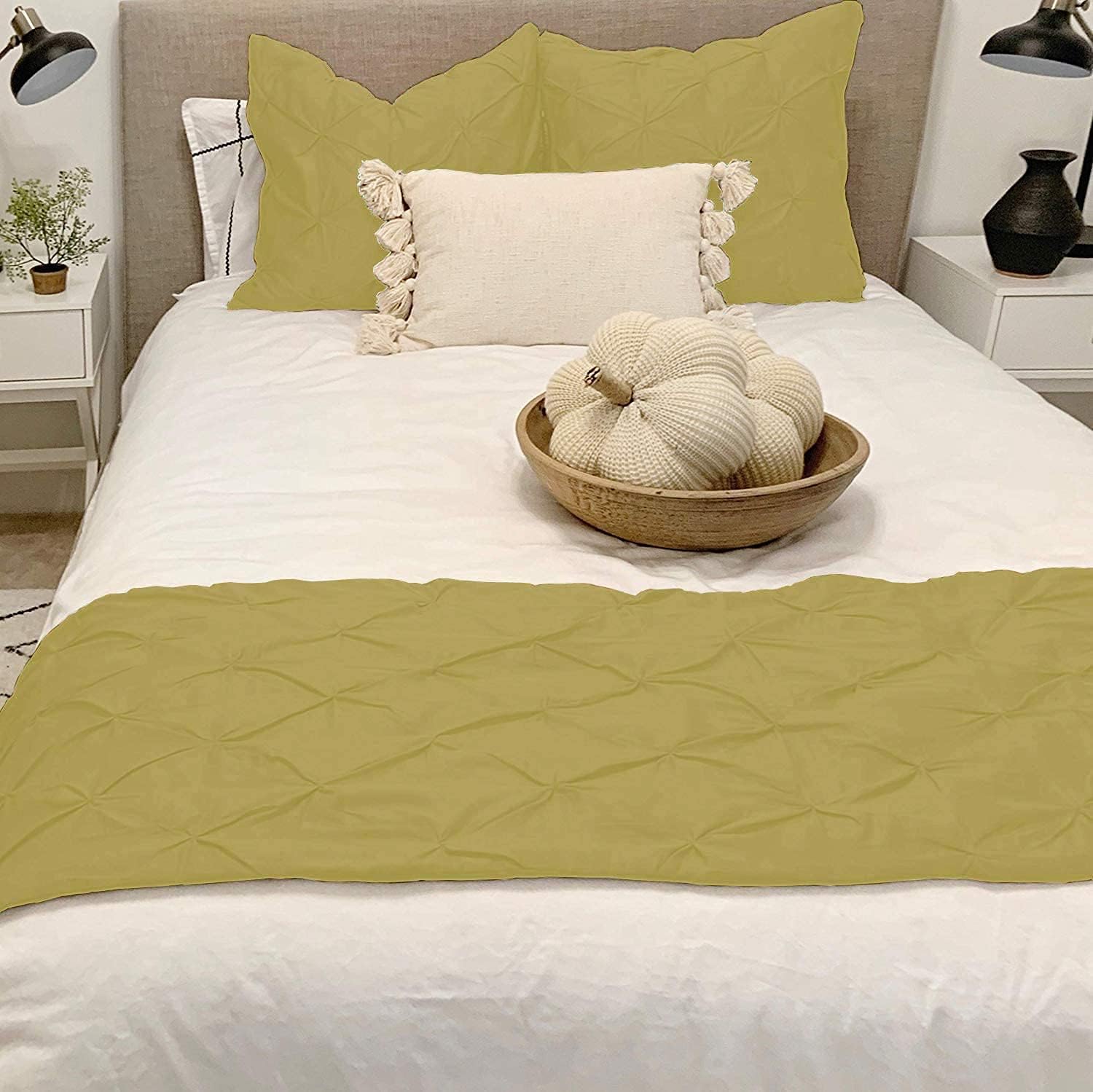 400 TC Egyptian Cotton, 300 GSM Down Alternative for More Comfort, Light Weight Decorative Queen Size (88" x 18") [Wine]