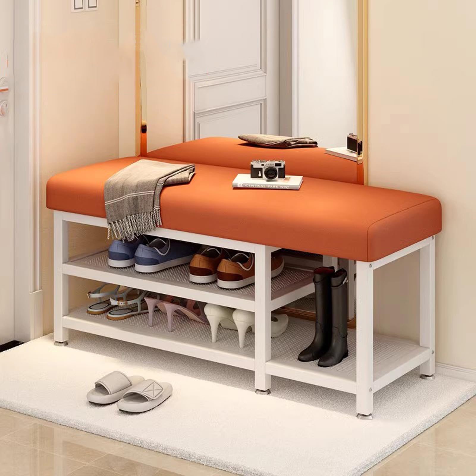 Organisateur à chaussures pour l’entrée compact afin d'éviter le désordre