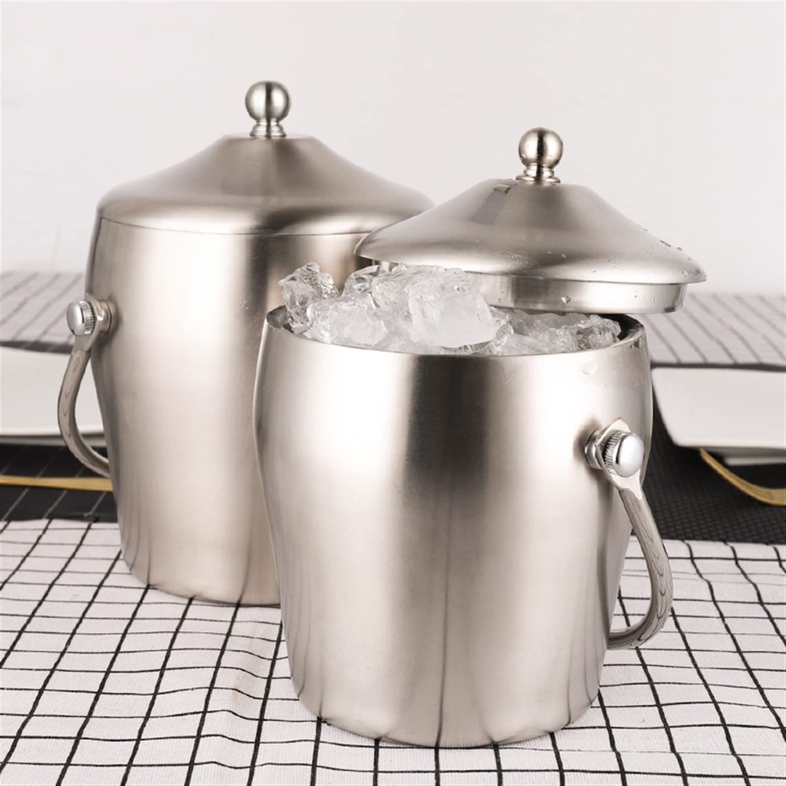 Cubiteras Cubo de Hielo de Doble Capa de Acero Inoxidable Cubo de Aislamiento portátil escarchado con Cubierta for Barra de Casas, Cerveza fría y Vino Cubo de Hielo térmico (Size : Small)