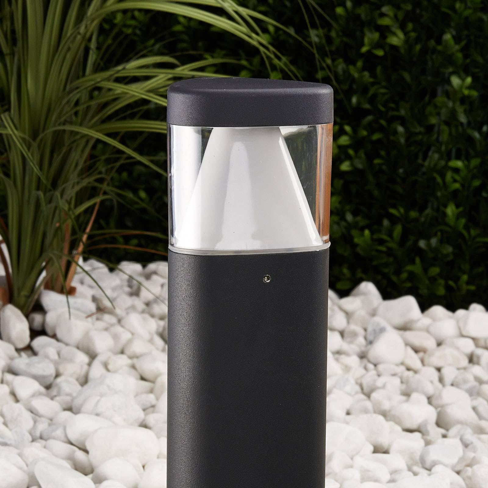Lucande LED Borne Eclairage Exterieur Milou (Moderne) en Noir Aluminium (1 lampe,à), Lumineuse Luminaire Lampe Jardin Led