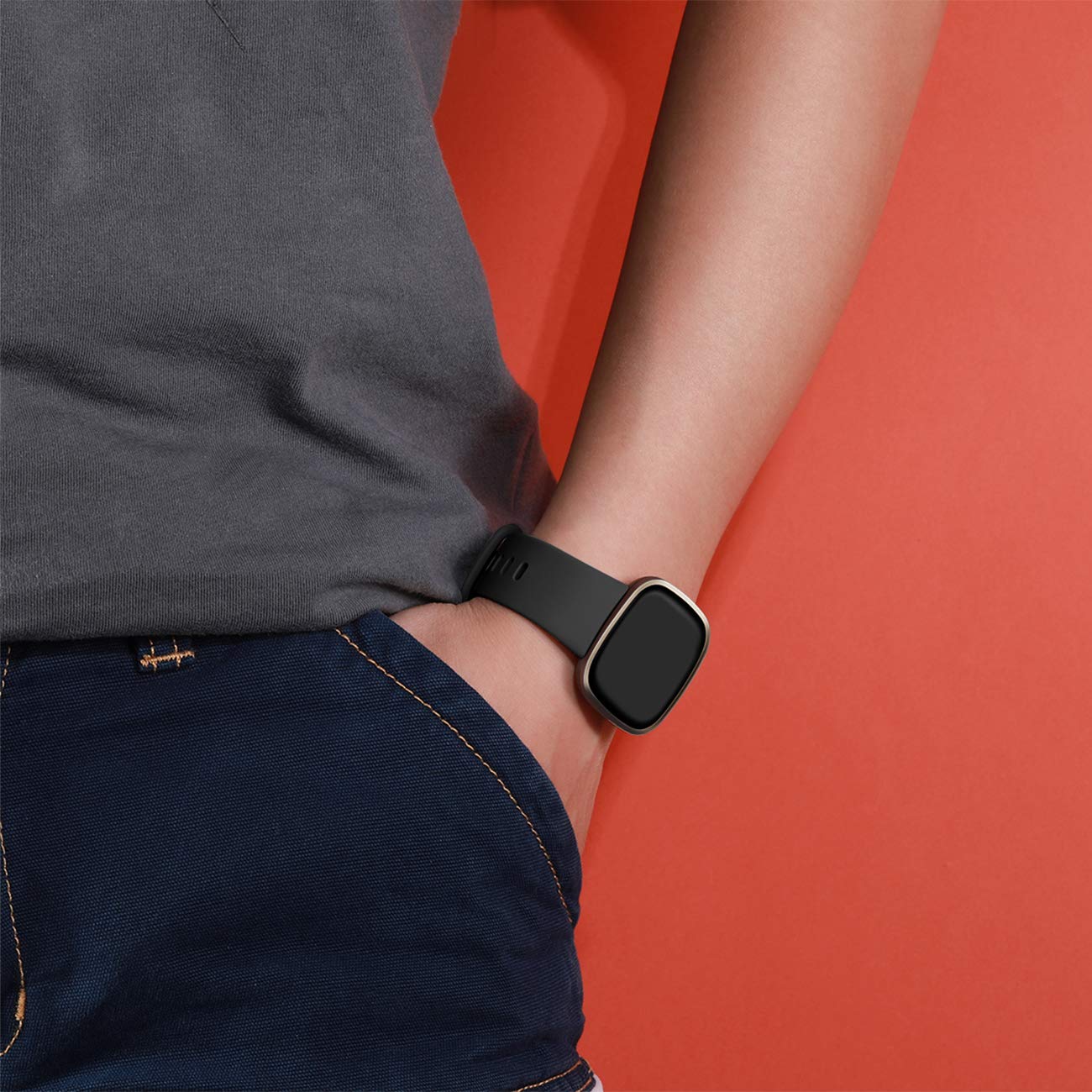 Oielai Cinghie compatibili per Fitbit Versa 3/Fitbit Sense, in silicone sportivo classico morbido di ricambio per Fitbit Versa 3/Fitbit Sense per donna uomo