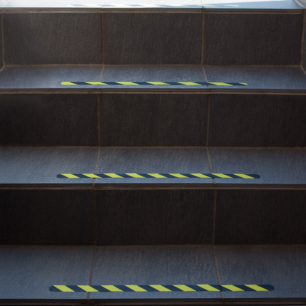 Anti-Rutsch-Streifen für Treppenstufen / 65 x 3 cm / 10 Stück/gelb reflektierend/selbstklebend