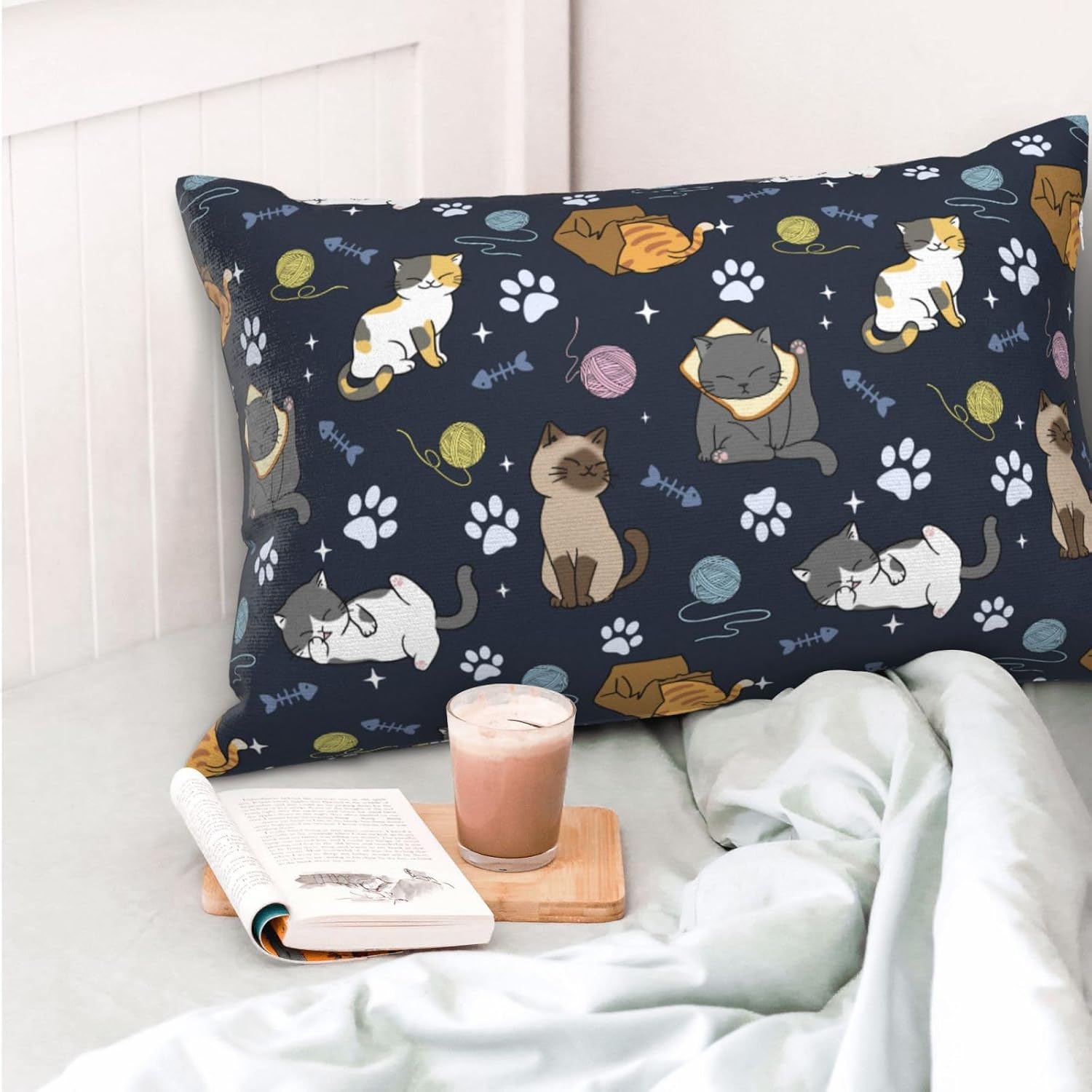 Cute Cat Pattern Pillow Cases Standard Size 20x30 Inches, Soft Breathable Pillow Cover with Hidden Zipper Closure, Decorative Pillow Protector for Kids Adults