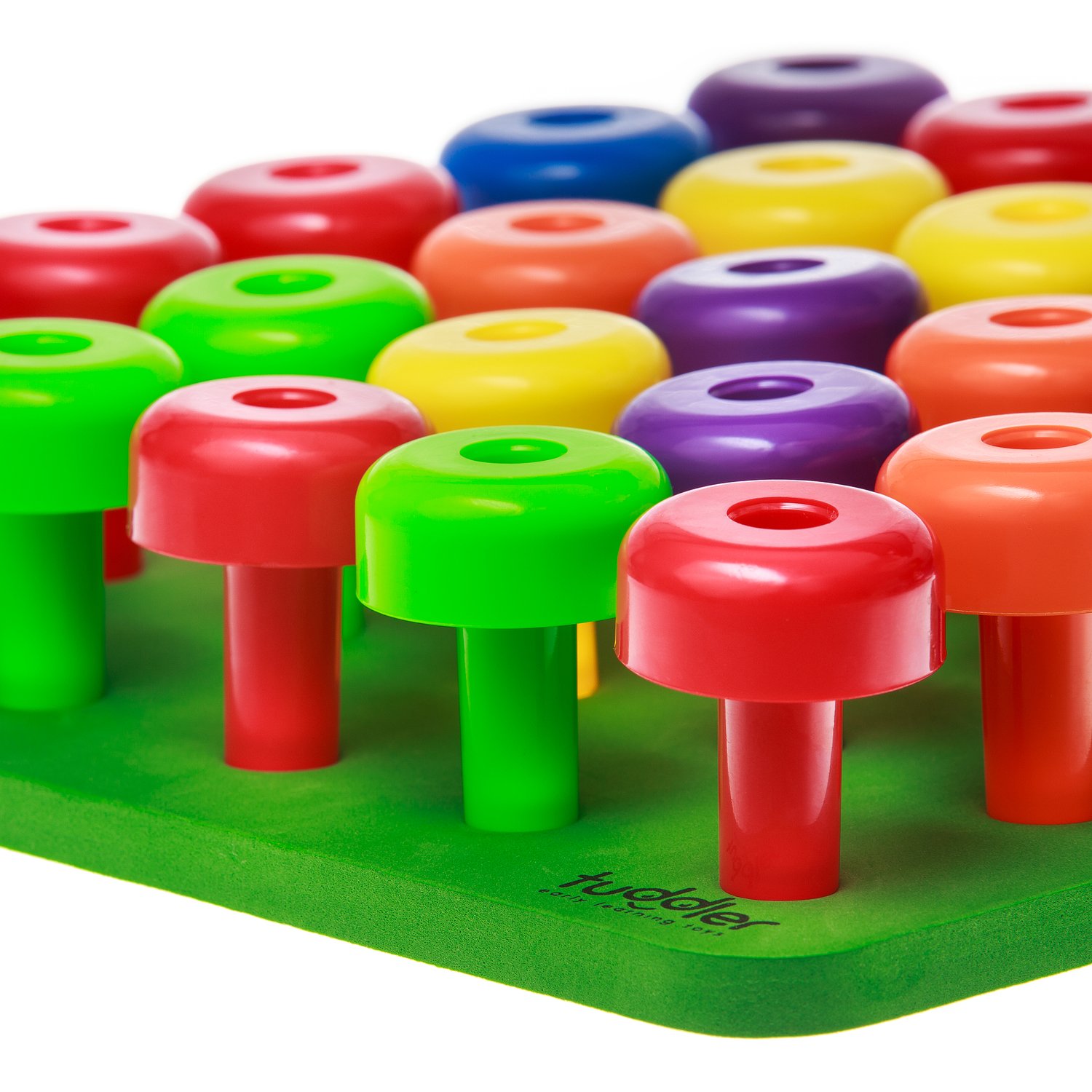 Pegs Educational Board zawiera szereg jasnych kolorowych układanek/zabawka edukacyjna Montessori dla dzieci + karta ze wzorem + worek gimnastyczny do przechowywania zabawek + ebook