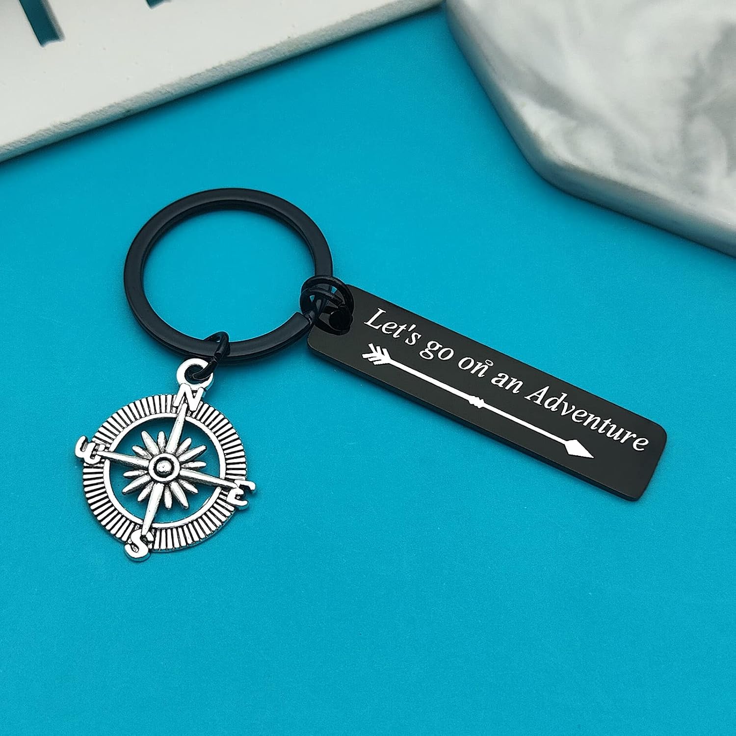 Ximalun Camper Keyring Let's Go on an Adventure Camping Keychain Adventure Keychain Gifts Camper Trailer Vacation Gifts Outdoor Adventure Traveller Gifts Camper Lover Gifts for Women Men - Image 5