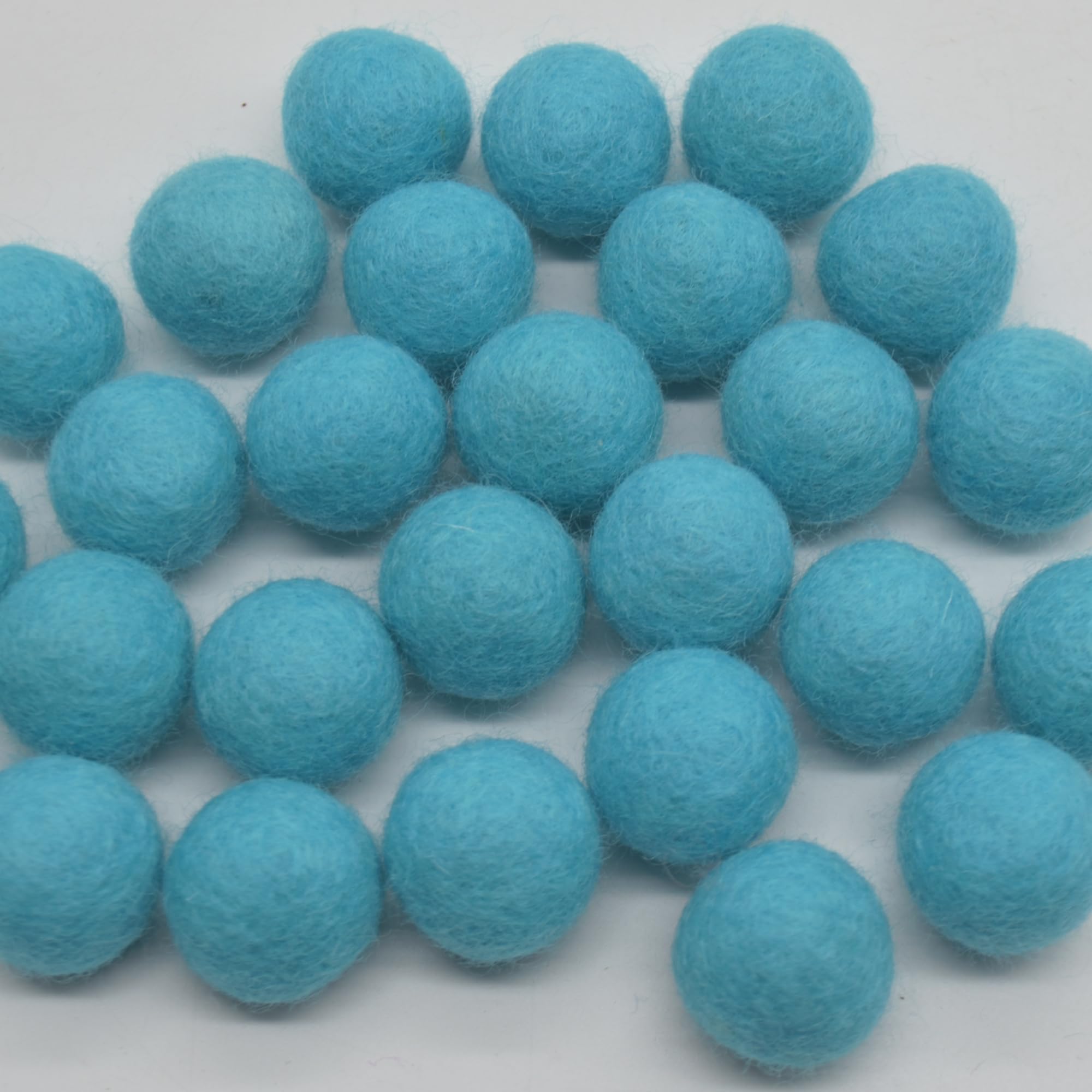 Oriental Direct Based In Yorkshire Turquoise 100% Wool Felt Balls - 2Cm - 20 Felt Balls