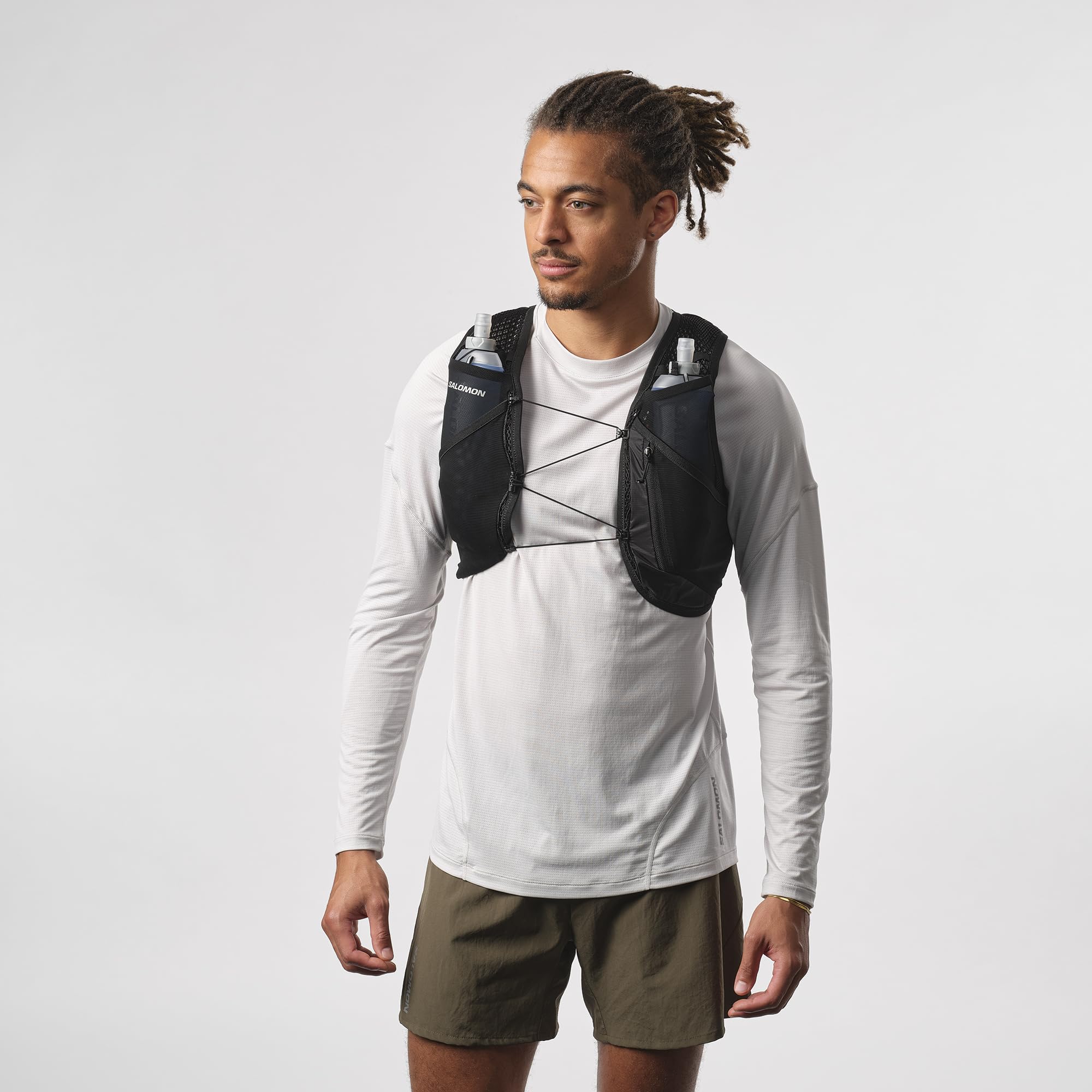 Salomon Active Skin 4 Unisex kamizelka nawadniająca do biegania szlak turystyczny z butelkami w zestawie, precyzyjne dopasowanie, 4 l i zoptymalizowane przechowywanie, czarna, L
