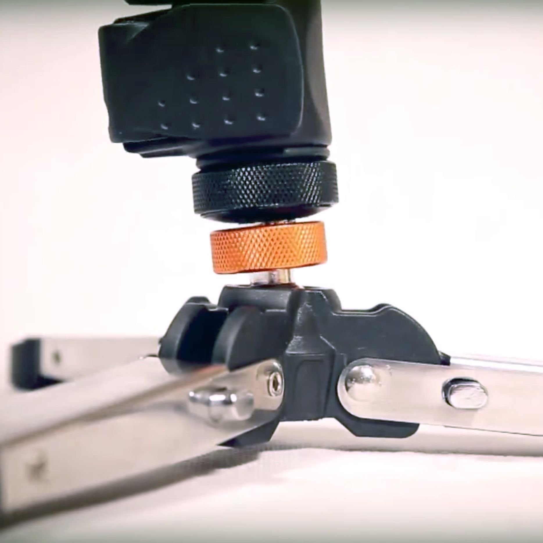 Monopie E-Image MA-70 de Aluminio con Cabeza fluida para Video