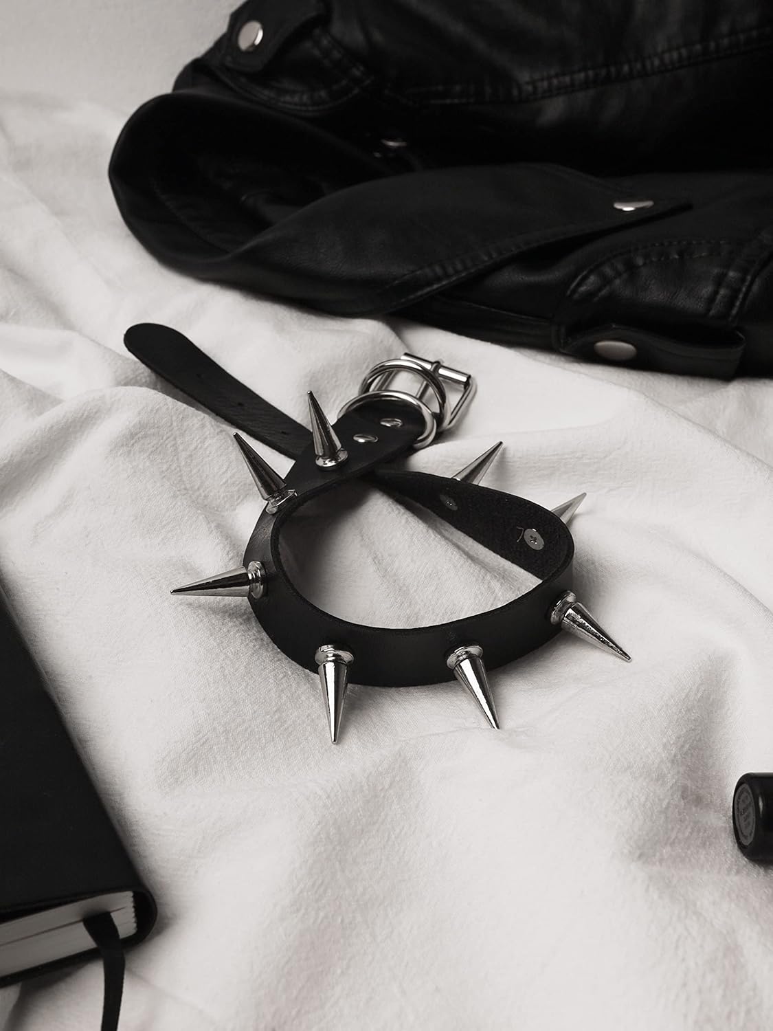 Sacina Gothic Punk Black Spiked Choker Collar, Black PU Leather Spiked Choker Necklace, Halloween Goth Jewelry Gift for Women - Image 7