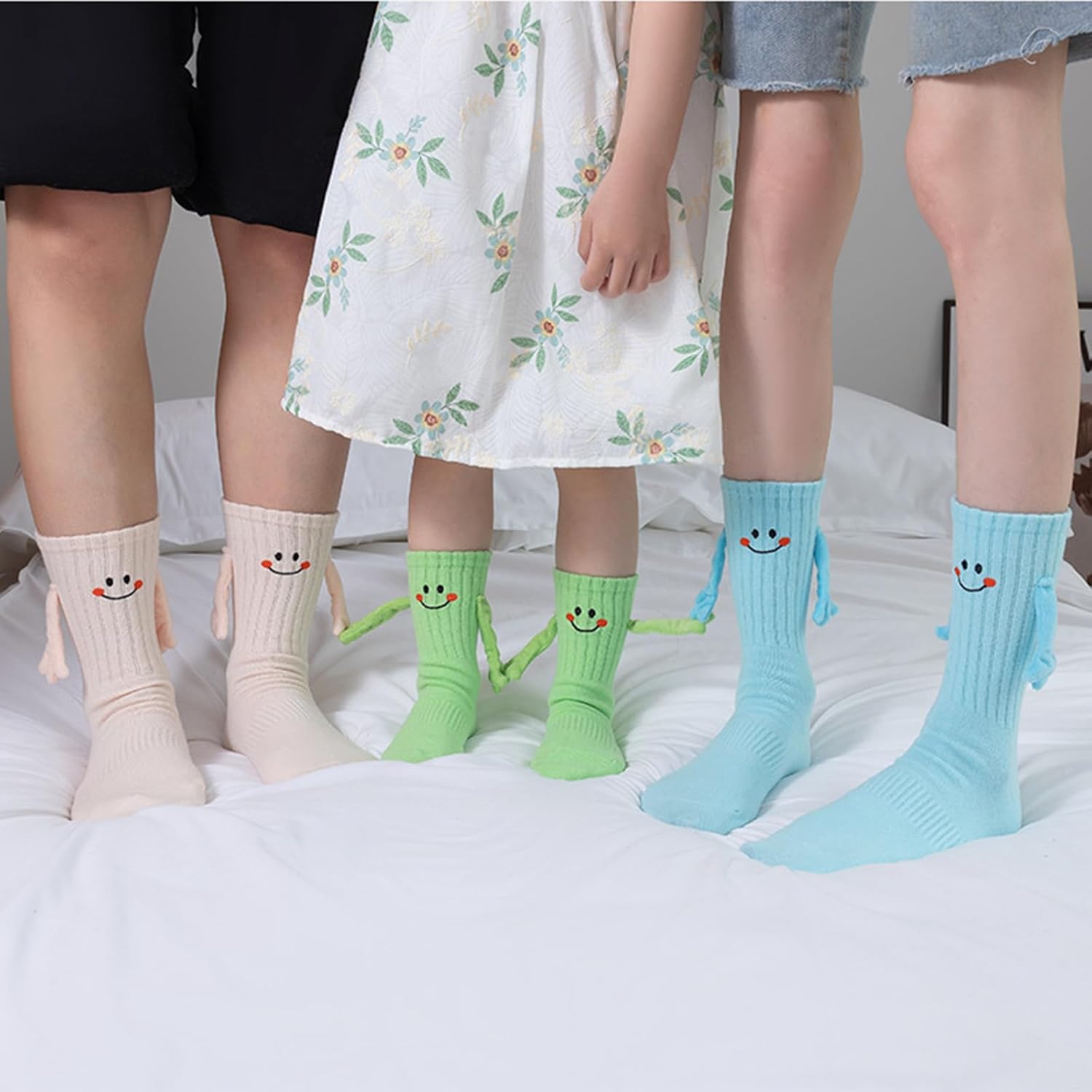 Honganda Funny Kids Baby Girl Boy Holding Hands Socks - Silly Smile Crazy Novelty Gift for Toddlers 1-9 Years - Image 4