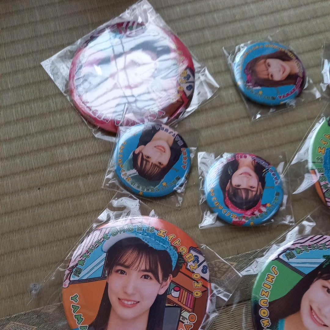 Amazon.co.jp: 缶バッジ akb まとめて 29点 大量 歌田初夏 上見